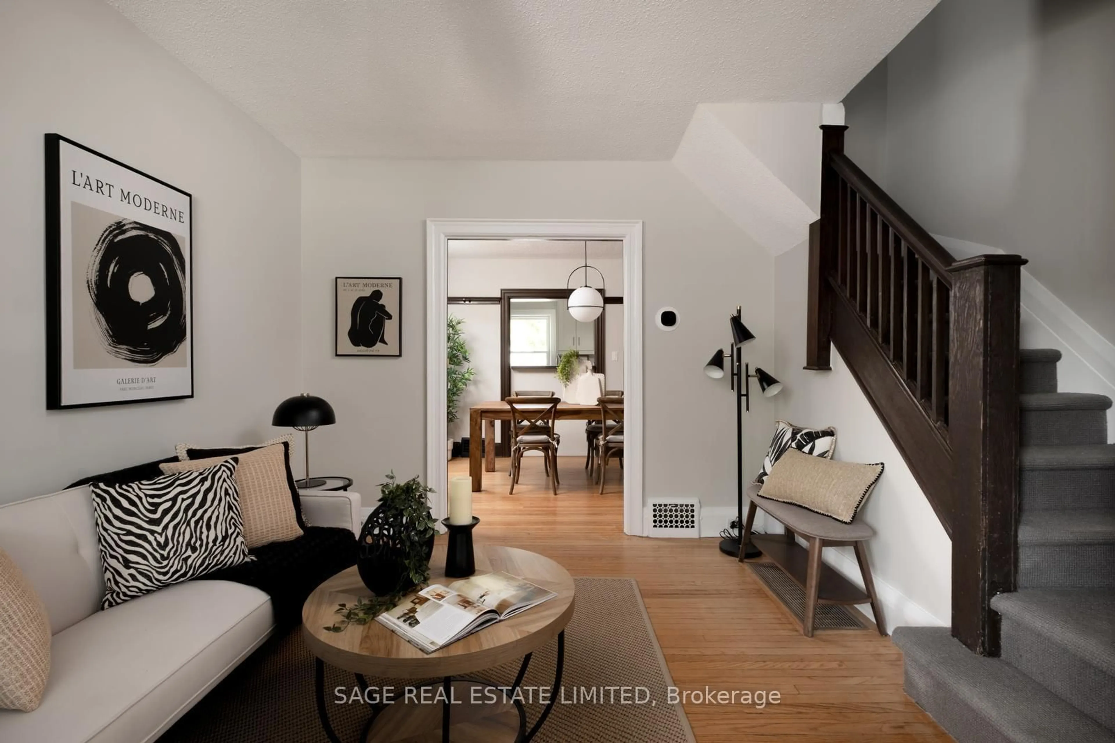 Indoor entryway for 261 Monarch Park Ave, Toronto Ontario M4J 4S6