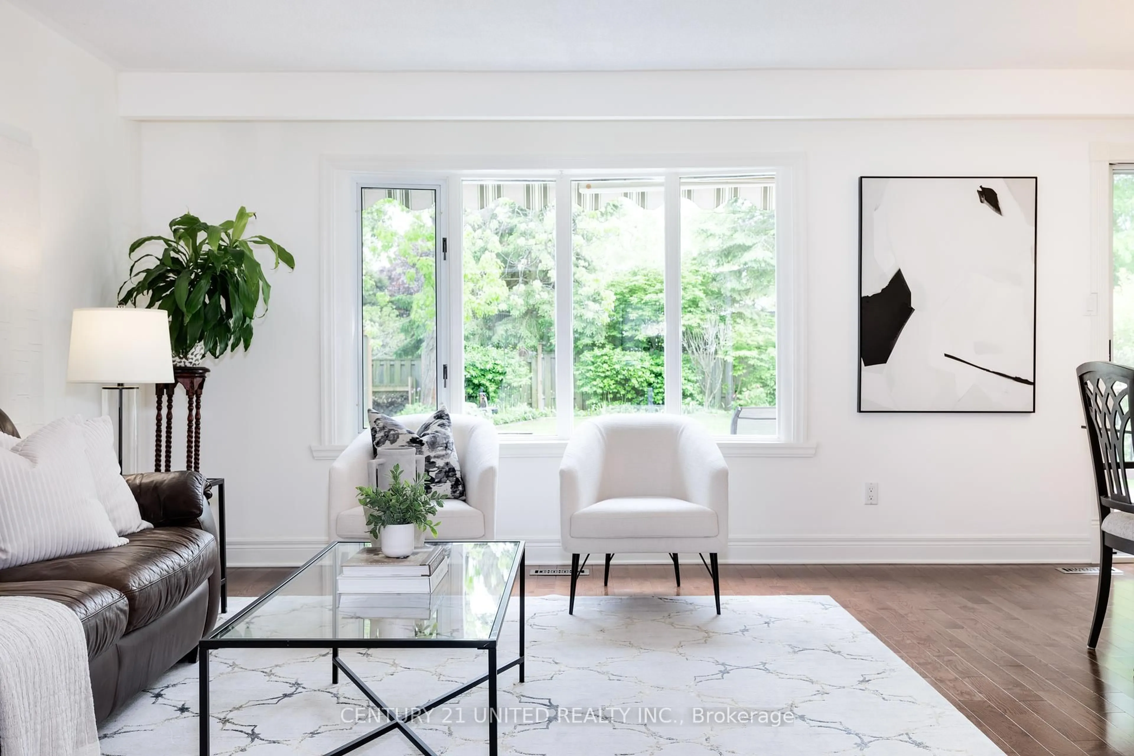 Living room with furniture, unknown for 43 Tilley Dr, Toronto Ontario M1C 2G3