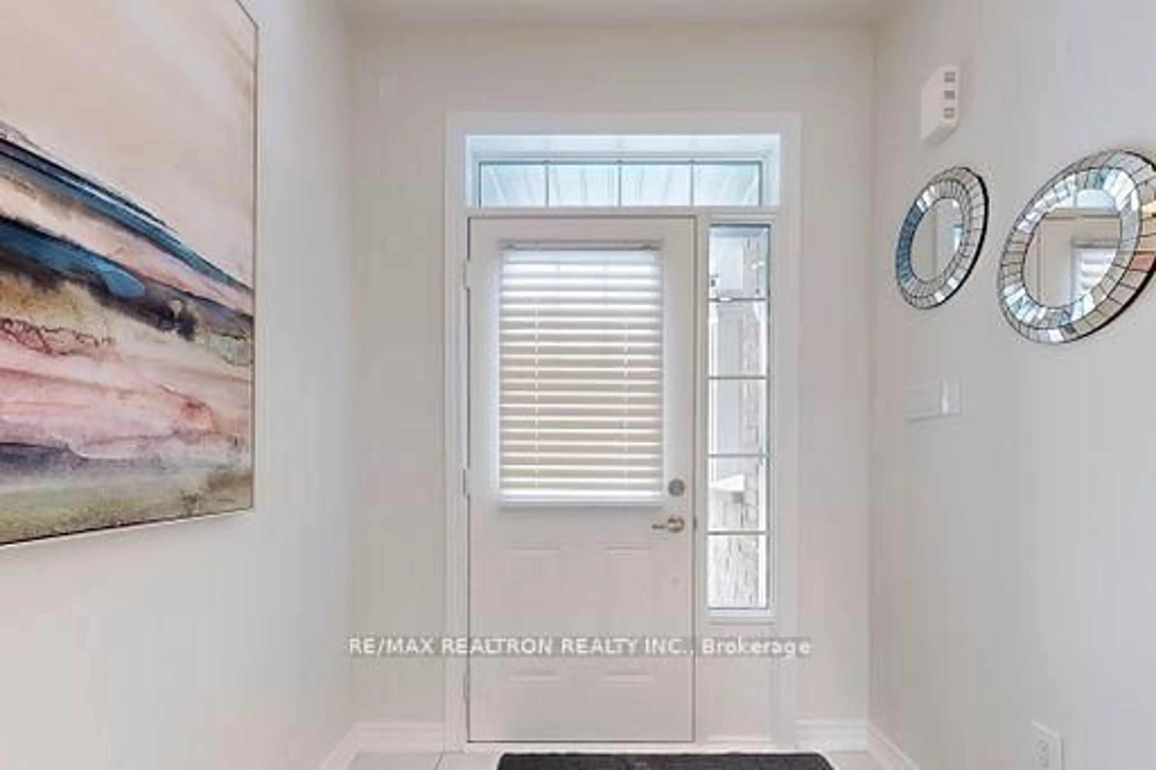 Indoor entryway for 168 Coronation Rd, Whitby Ontario L1P 0H5