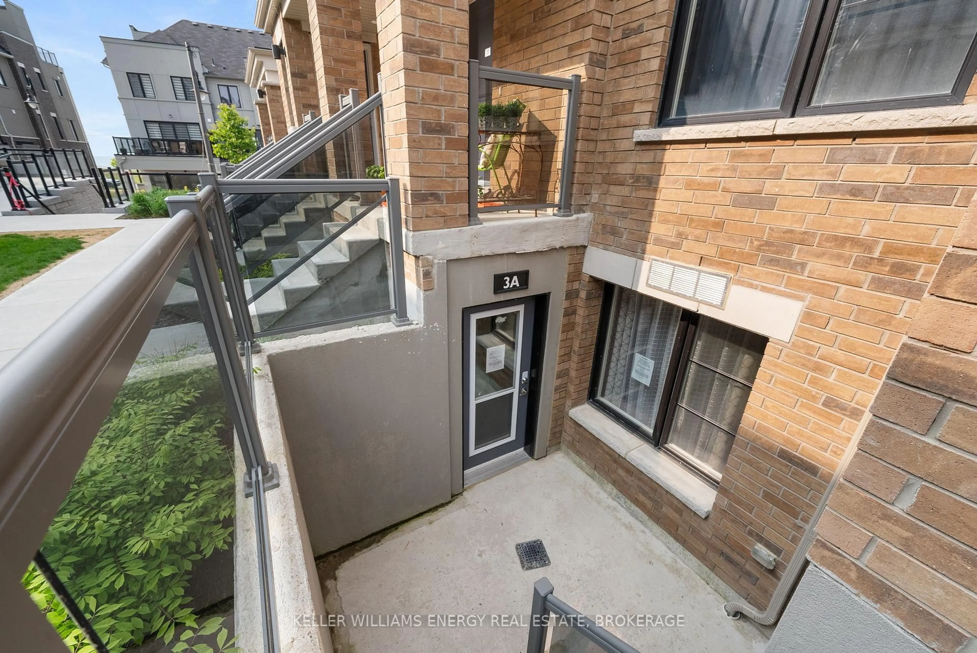 A pic from outside/outdoor area/front of a property/back of a property/a pic from drone, street for 3A Lookout Dr, Clarington Ontario L1C 7E9