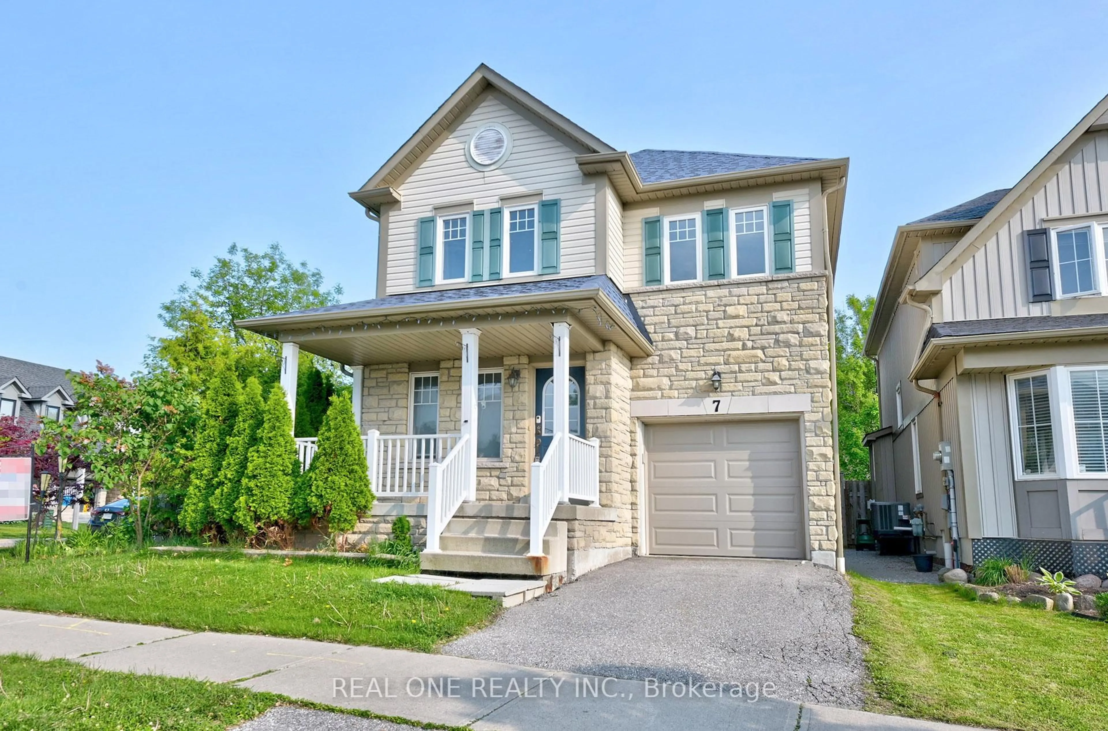 Unknown for 7 Settler's Crt, Whitby Ontario L1M 2L3