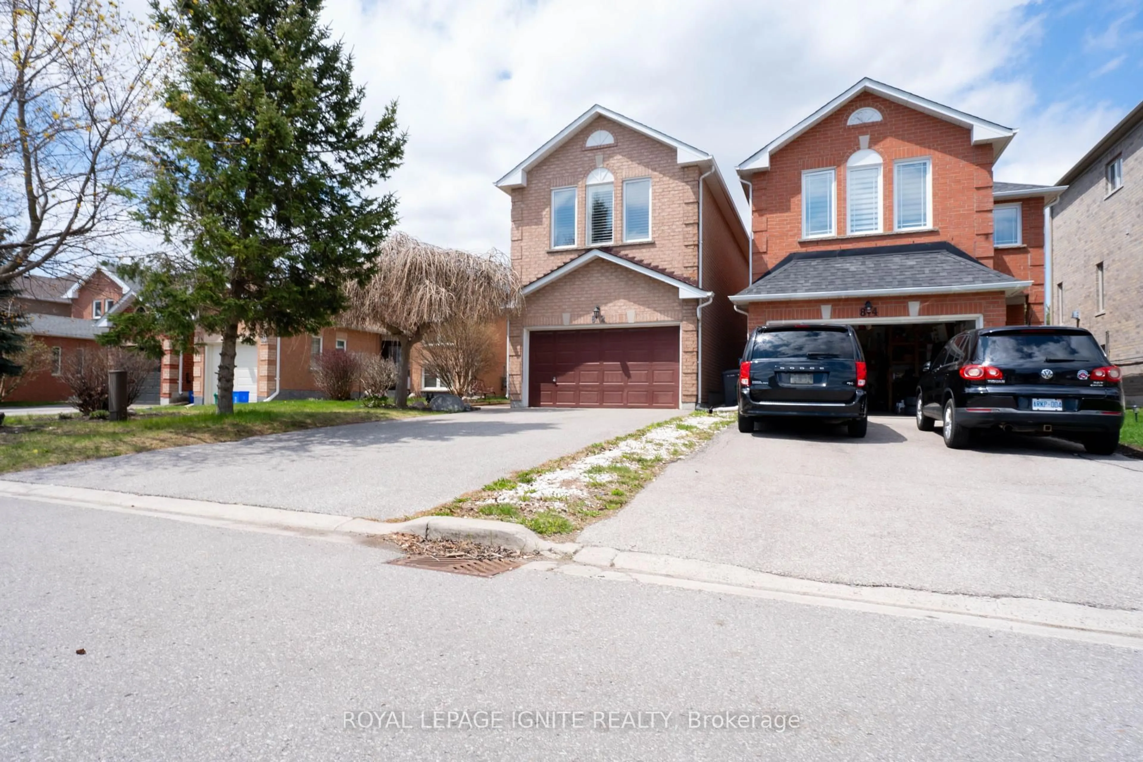 Home with brick exterior material, street for 82 Elephant Hill Dr, Clarington Ontario L1C 4M6