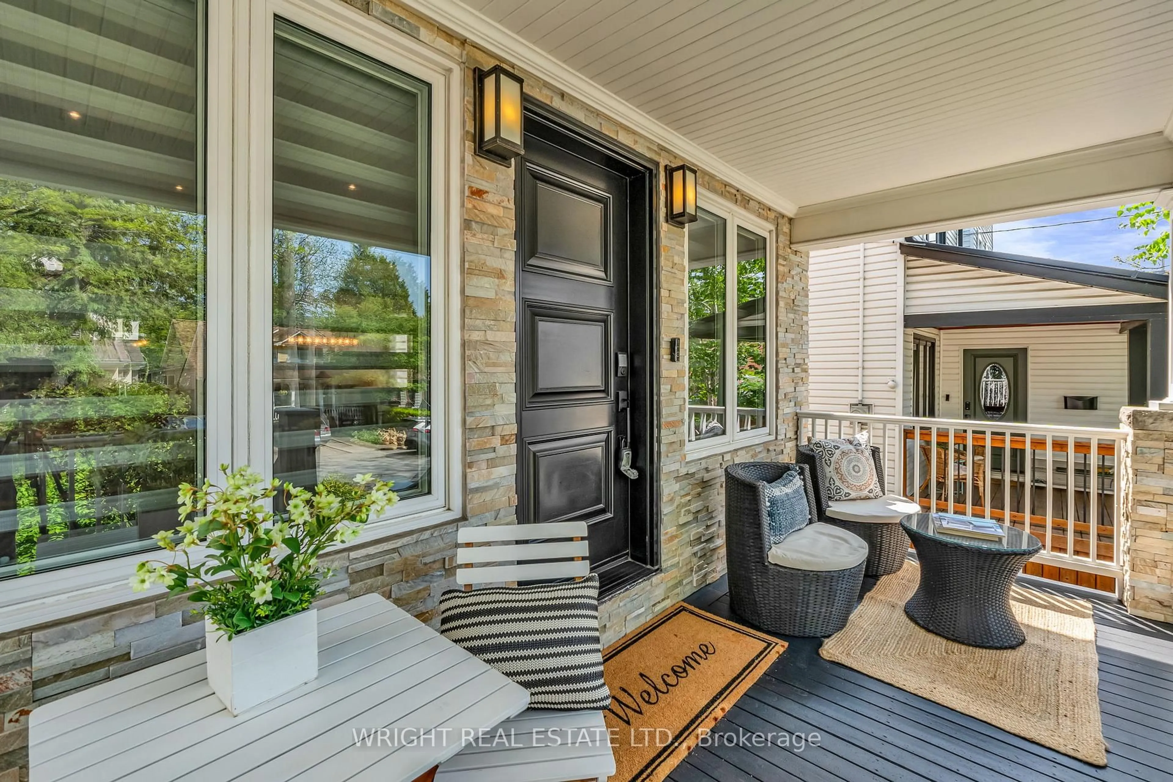 Indoor entryway for 5 Elmer Ave, Toronto Ontario M4L 3R6