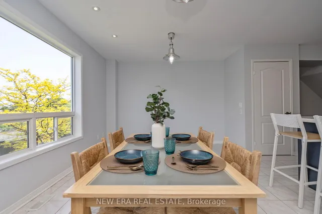 Additional property image - 124 Jenkinson Way Unit 24