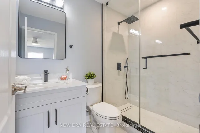 Additional property image - 124 Jenkinson Way Unit 24