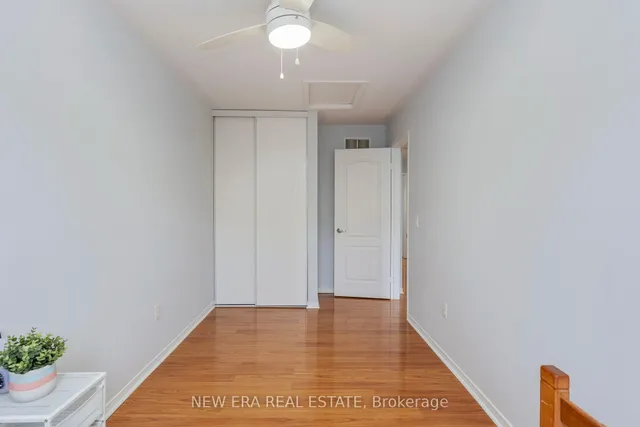 Additional property image - 124 Jenkinson Way Unit 24