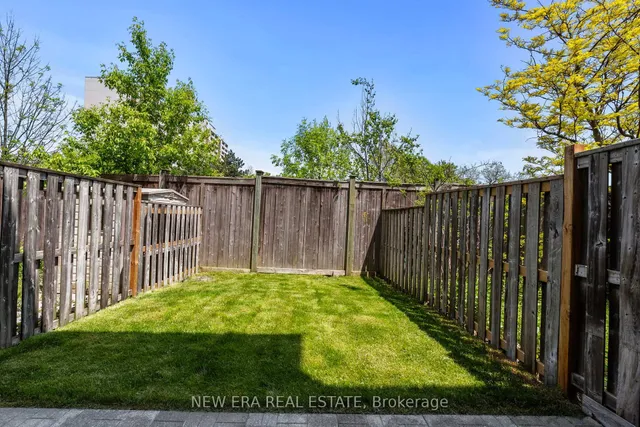 Additional property image - 124 Jenkinson Way Unit 24