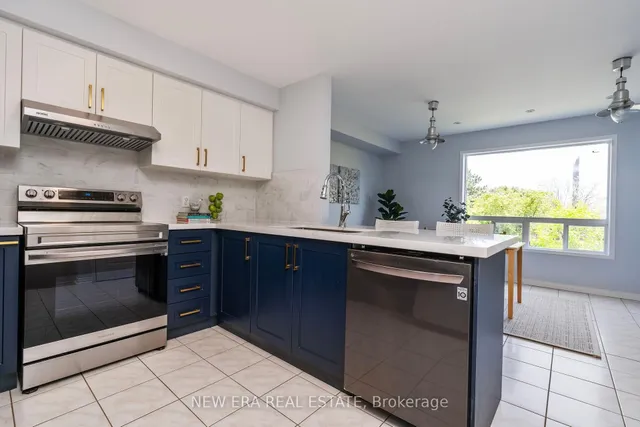 Additional property image - 124 Jenkinson Way Unit 24
