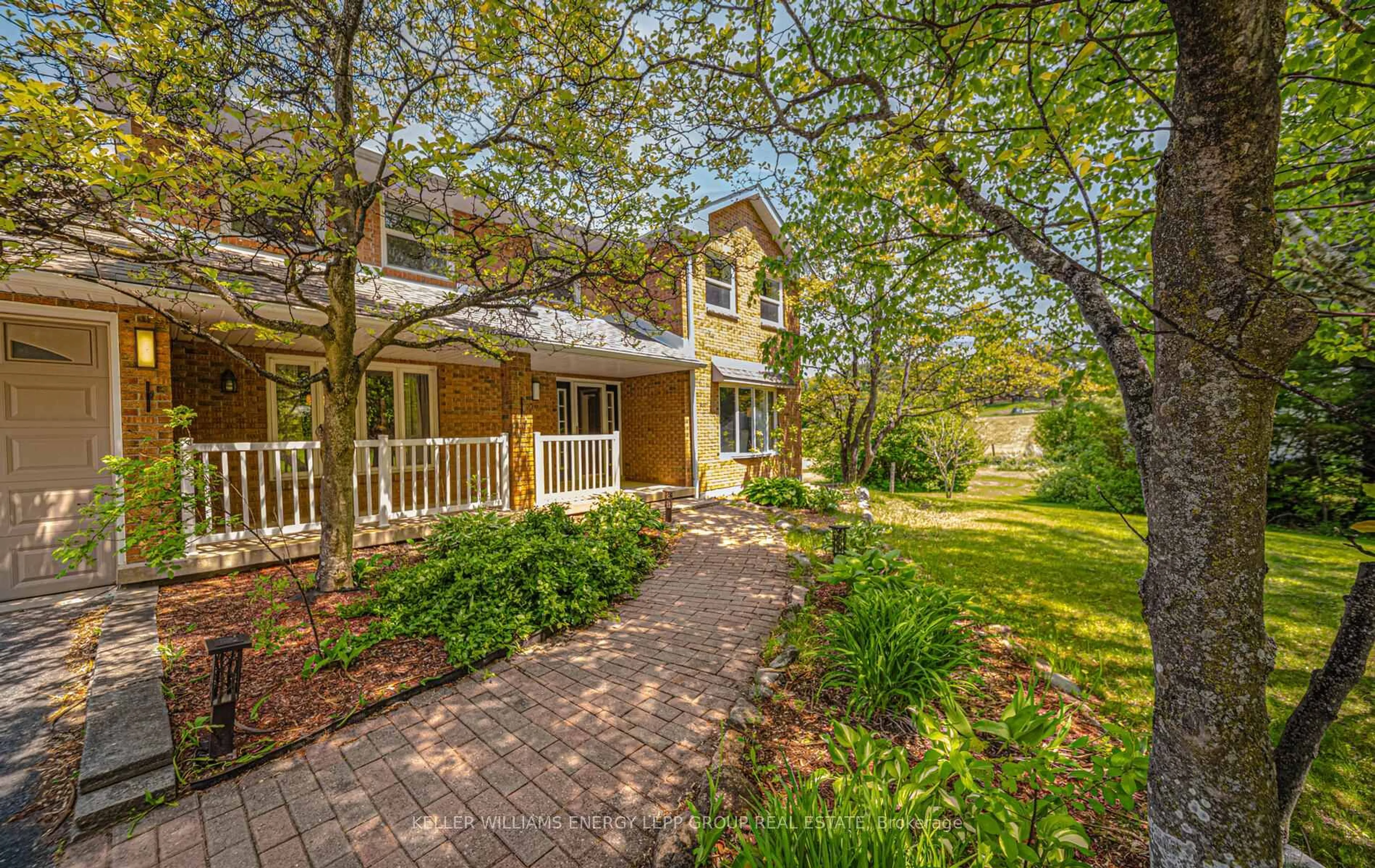 A pic from outside/outdoor area/front of a property/back of a property/a pic from drone, street for 311 Regional Road 21, Scugog Ontario L9L 1B5