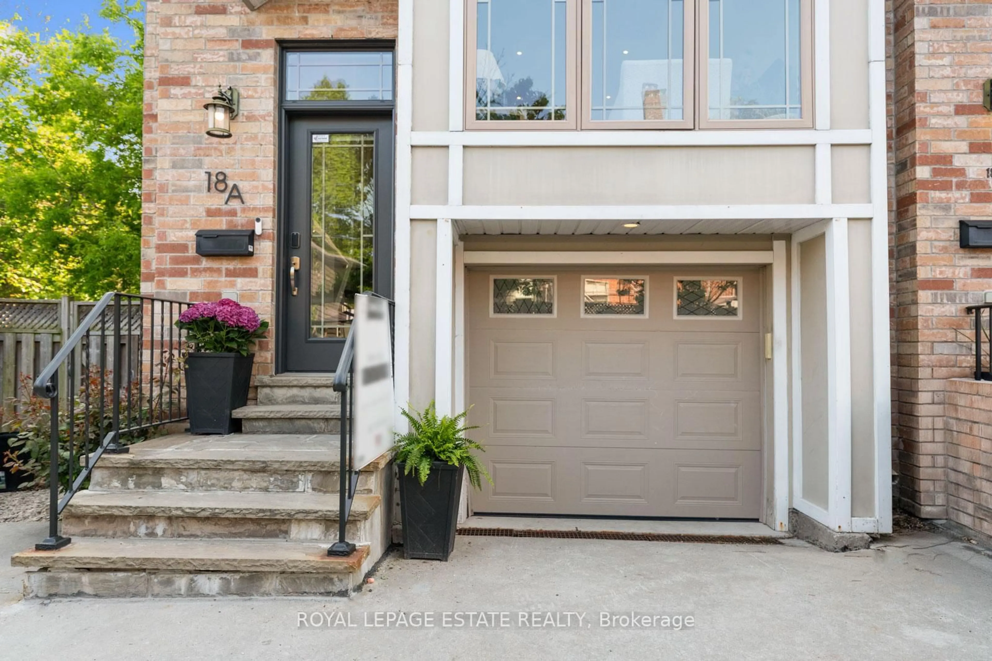 Unknown for 18A Kimberley Ave, Toronto Ontario M4E 2Z2