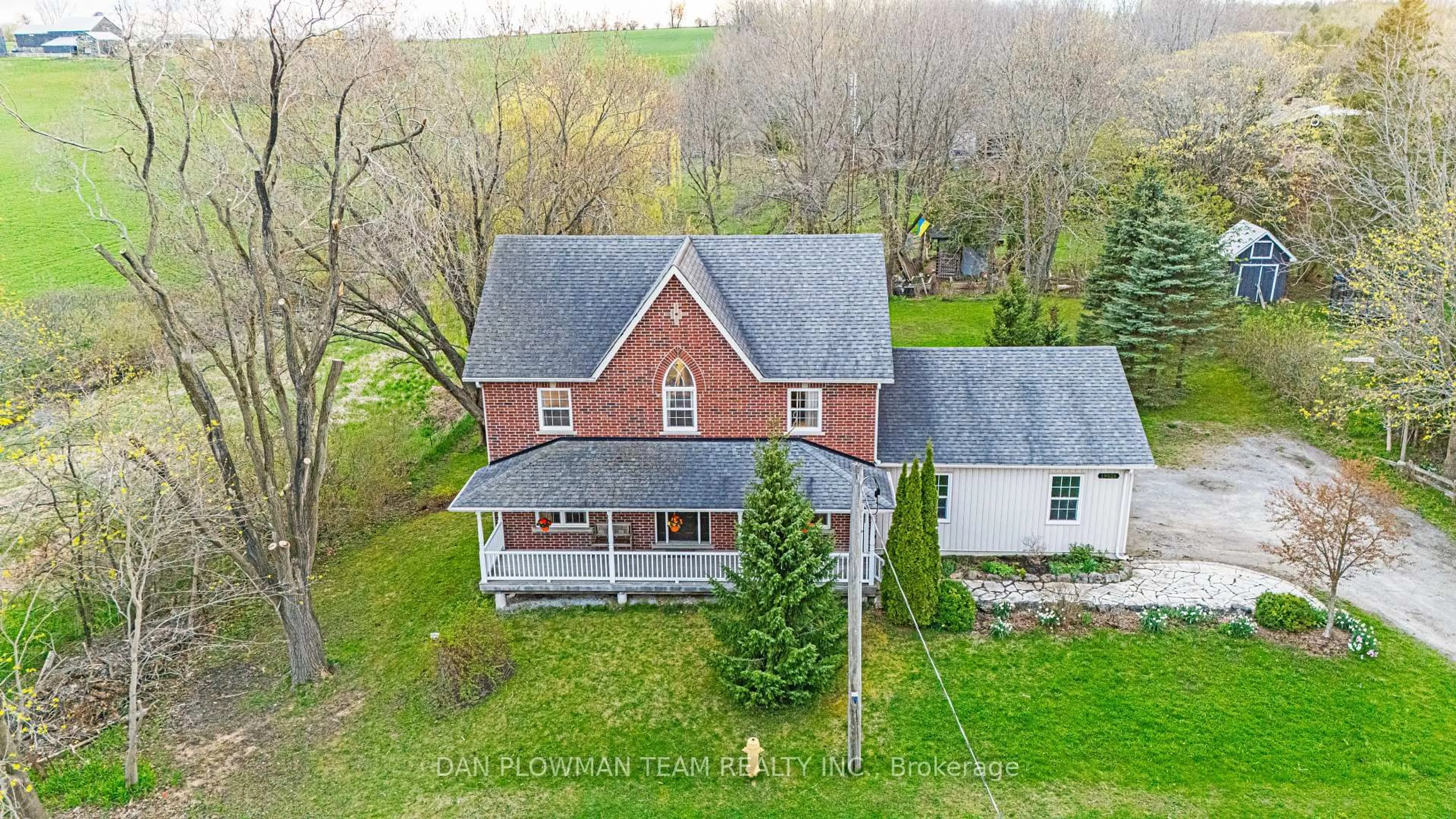 A pic from outside/outdoor area/front of a property/back of a property/a pic from drone, unknown for 19826 Highway 12 Highway, Scugog Ontario L0C 1B0