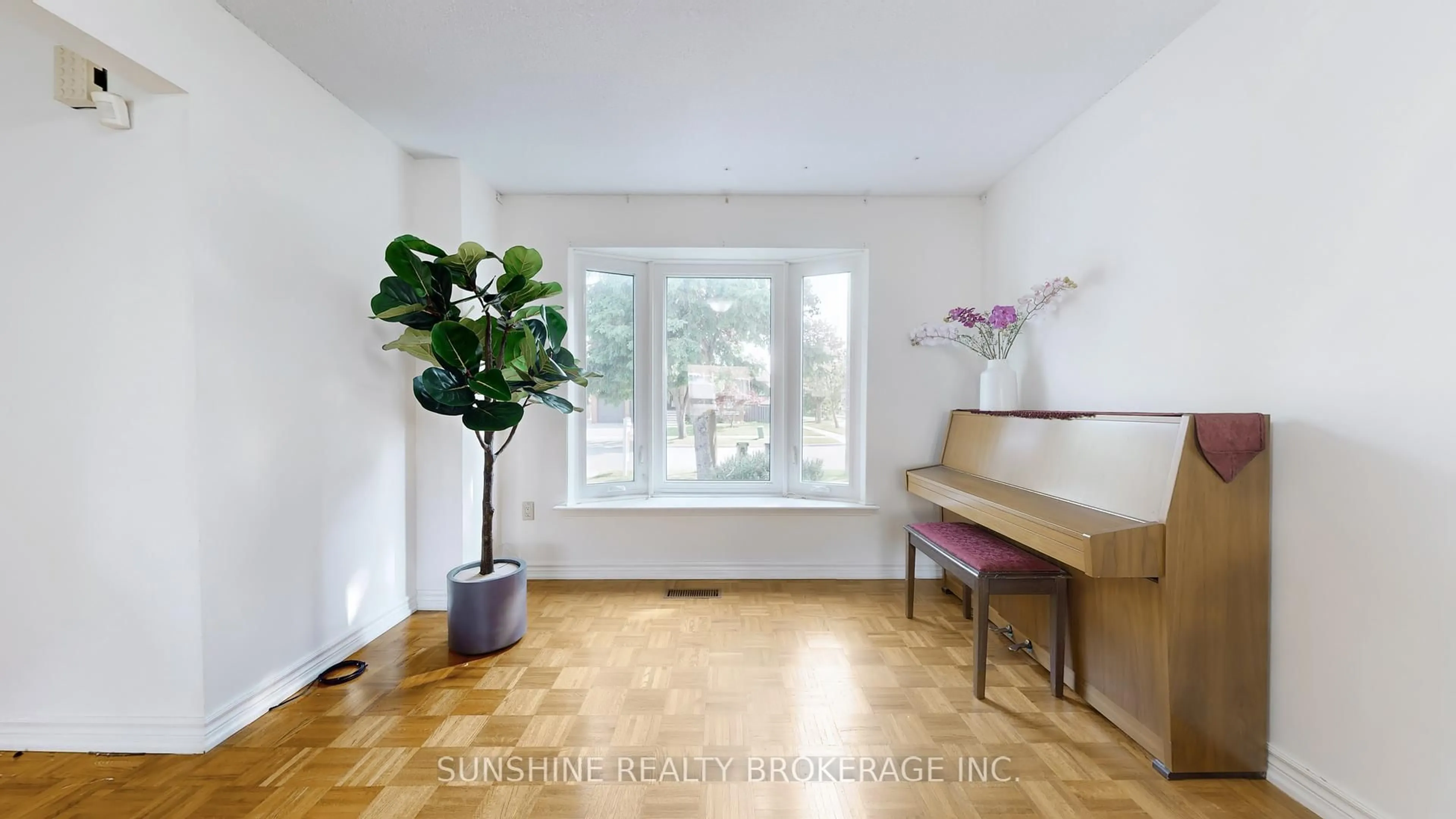 Unknown for 115 Ambercroft Blvd, Toronto Ontario M1W 3K8