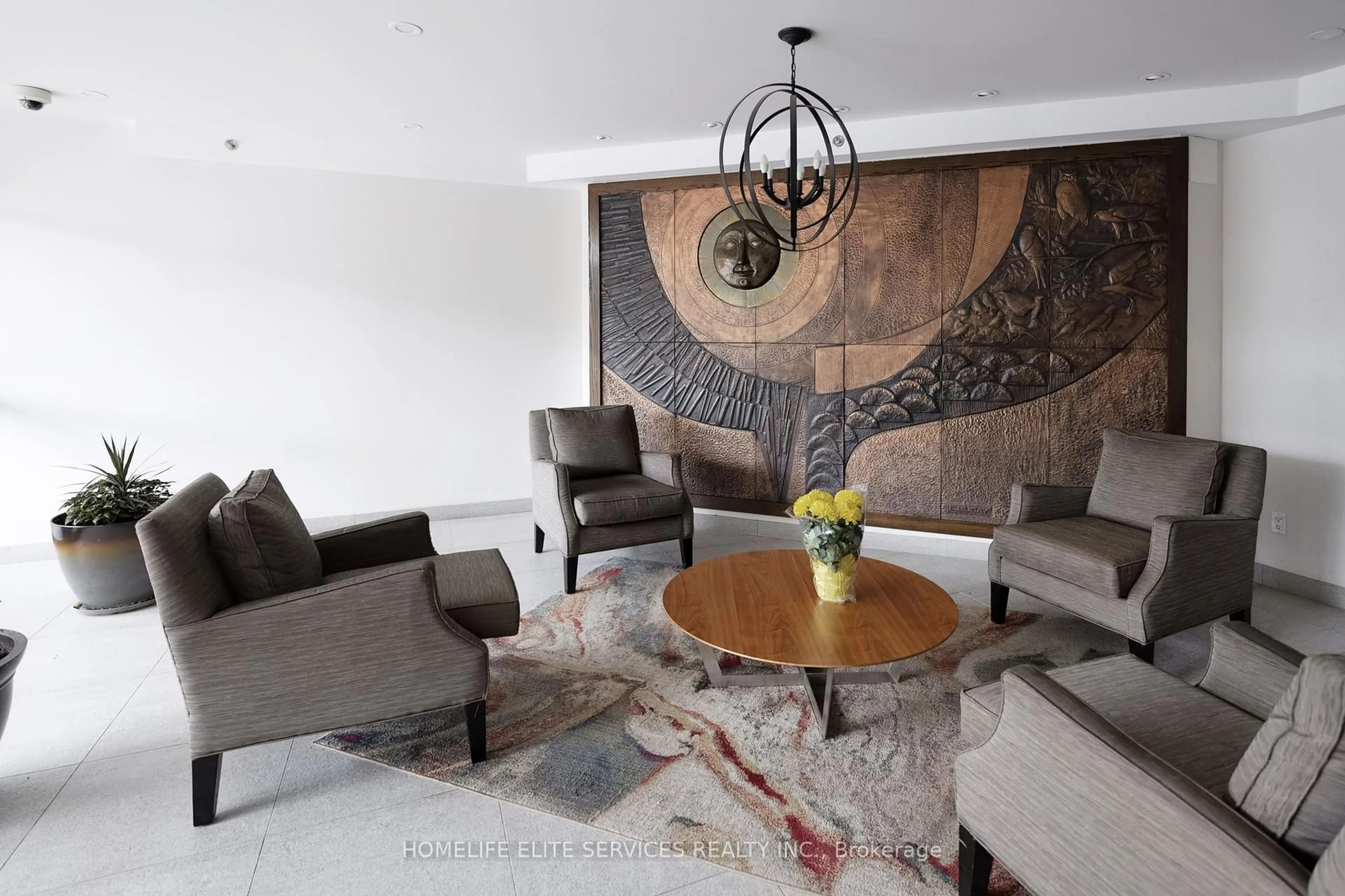 Living room with furniture, unknown for 120 Dundalk Dr #511, Toronto Ontario M1P 4V9