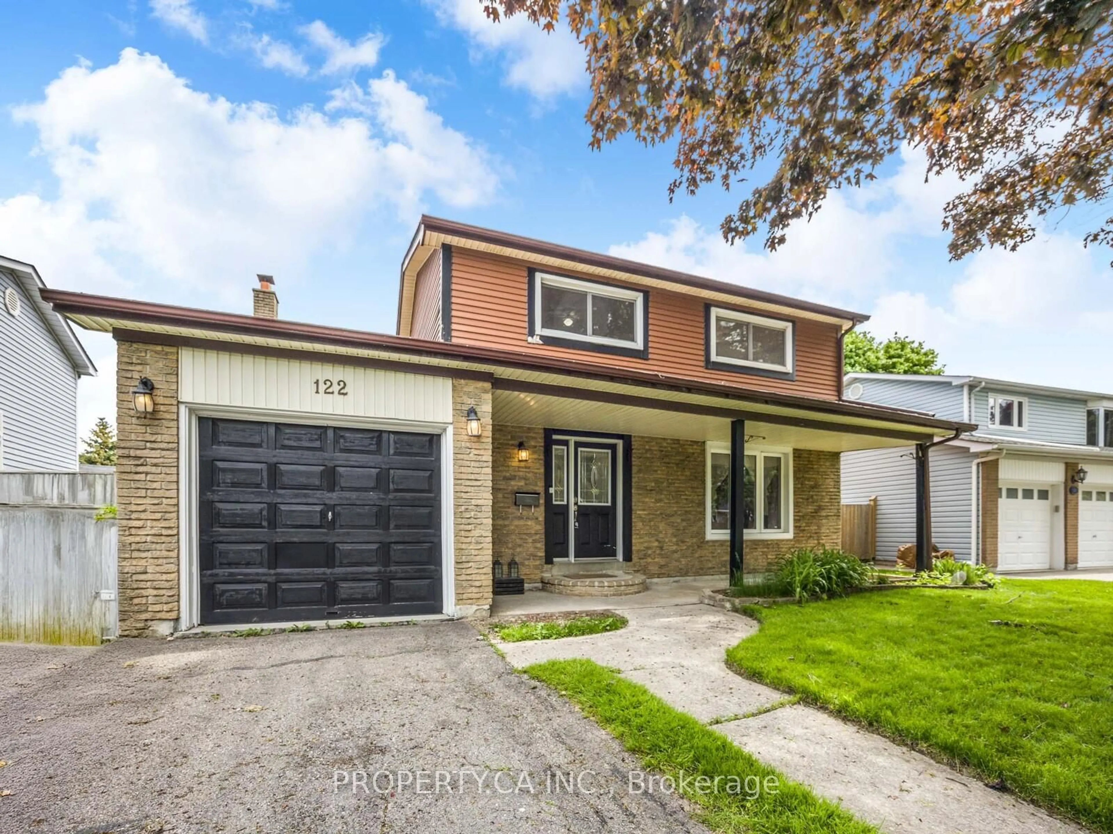 Home with brick exterior material, street for 122 Roser Cres, Clarington Ontario L1C 3N9