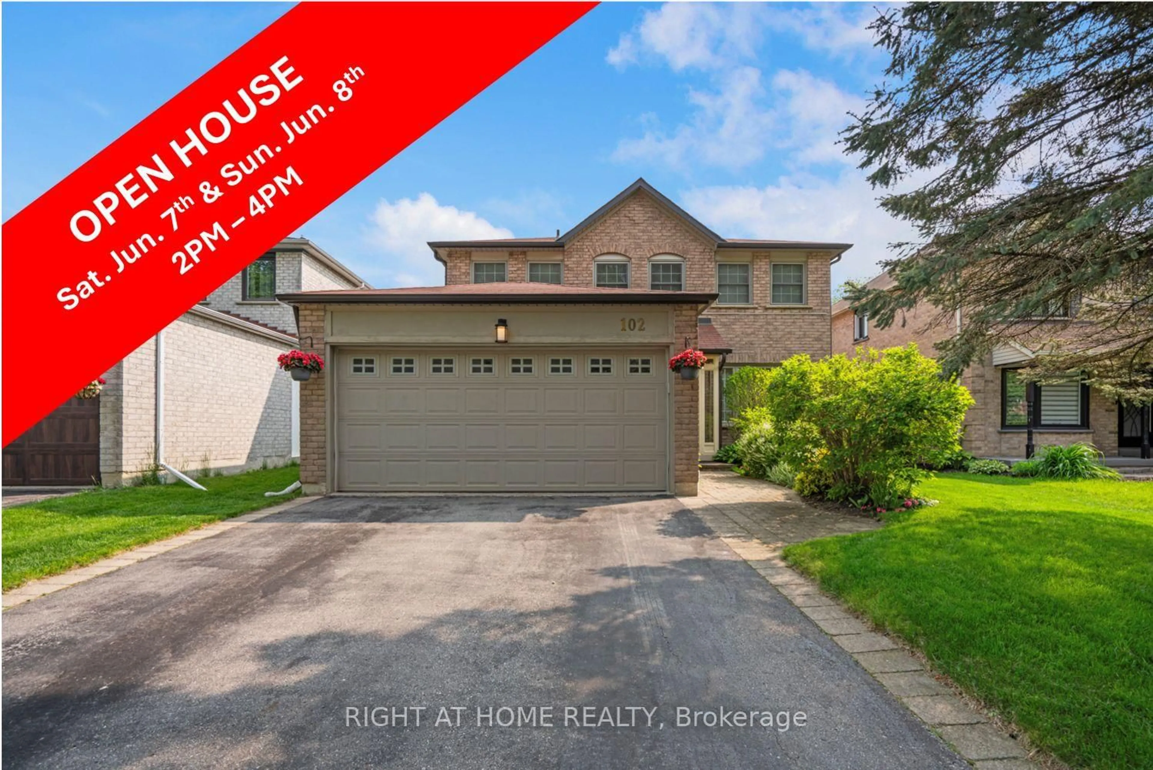 Home with vinyl exterior material, street for 102 Greybeaver Tr, Toronto Ontario M1C 4V3