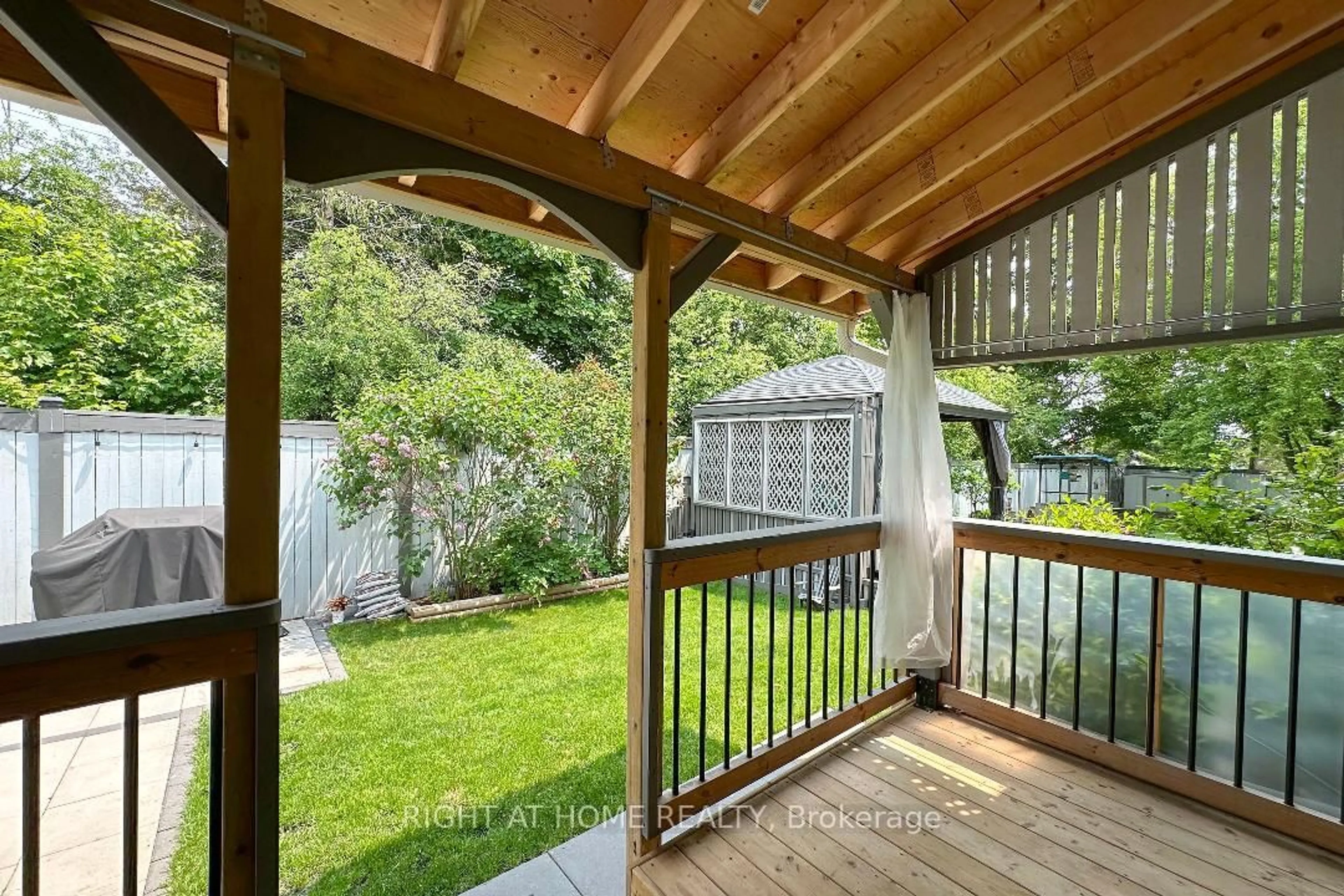 Patio, street for 1 Westmore St, Clarington Ontario L1E 2H7