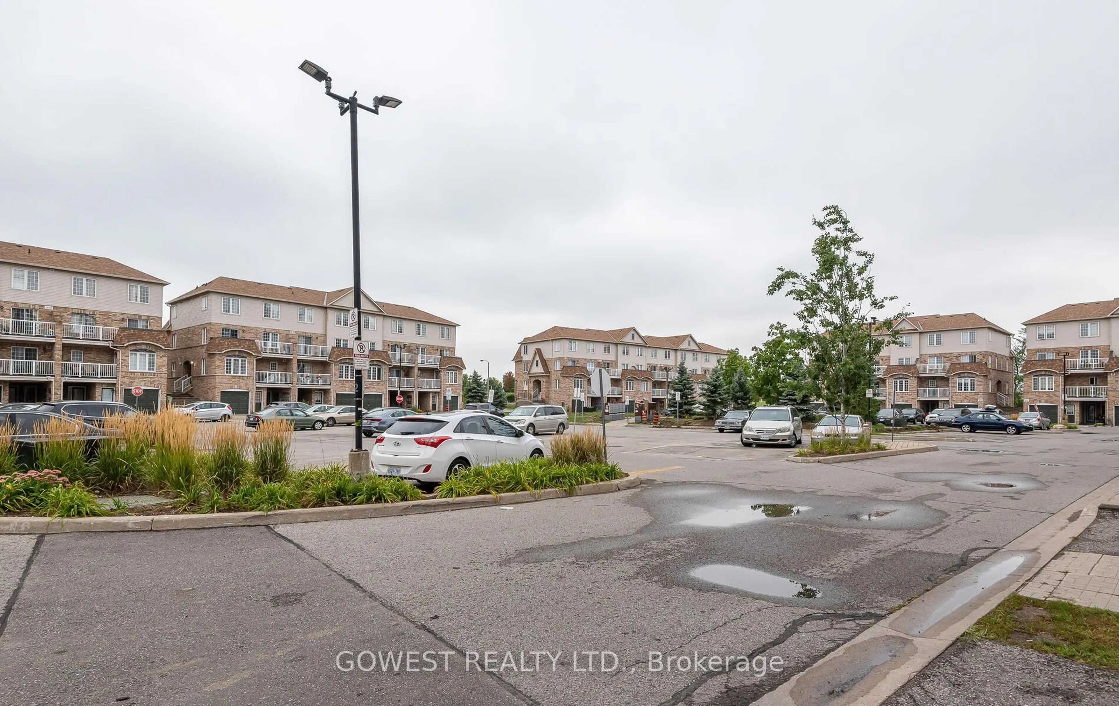 Unknown for 200 Mclevin Ave #82, Toronto Ontario M1B 6C8