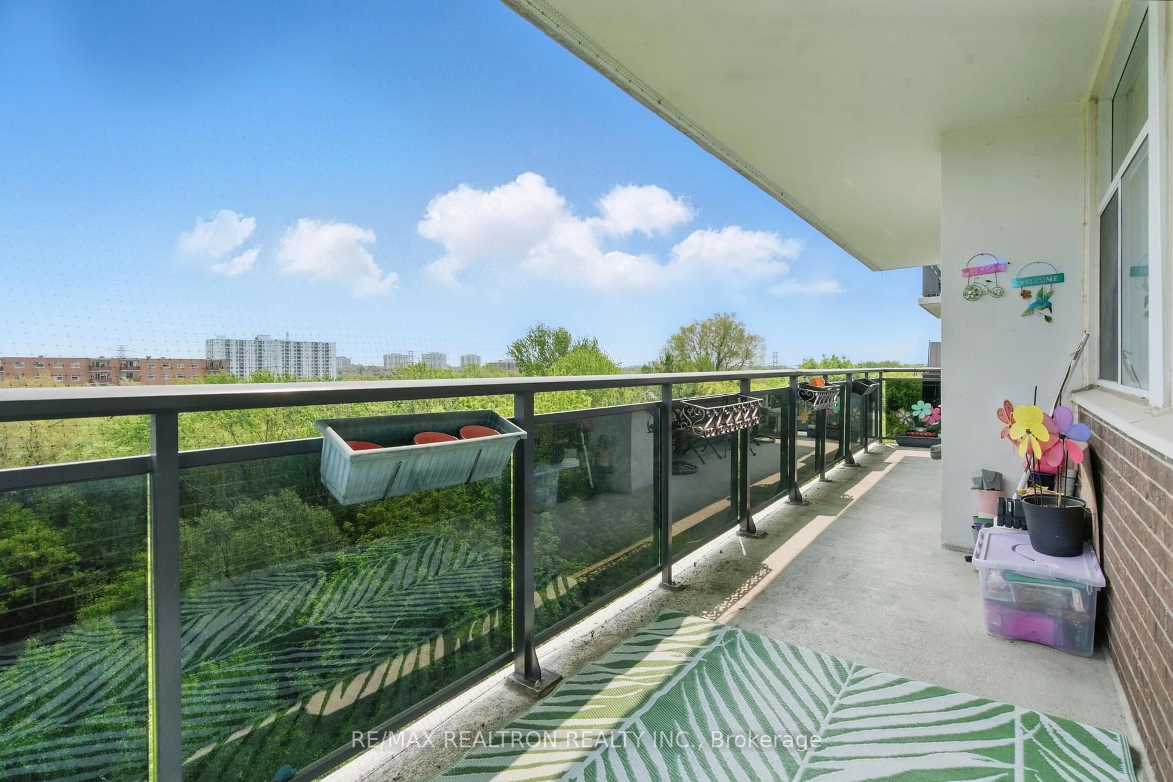 Balcony in the apartment, water/lake/river/ocean view for 2245 Eglinton Ave #706, Toronto Ontario M1K 2N3