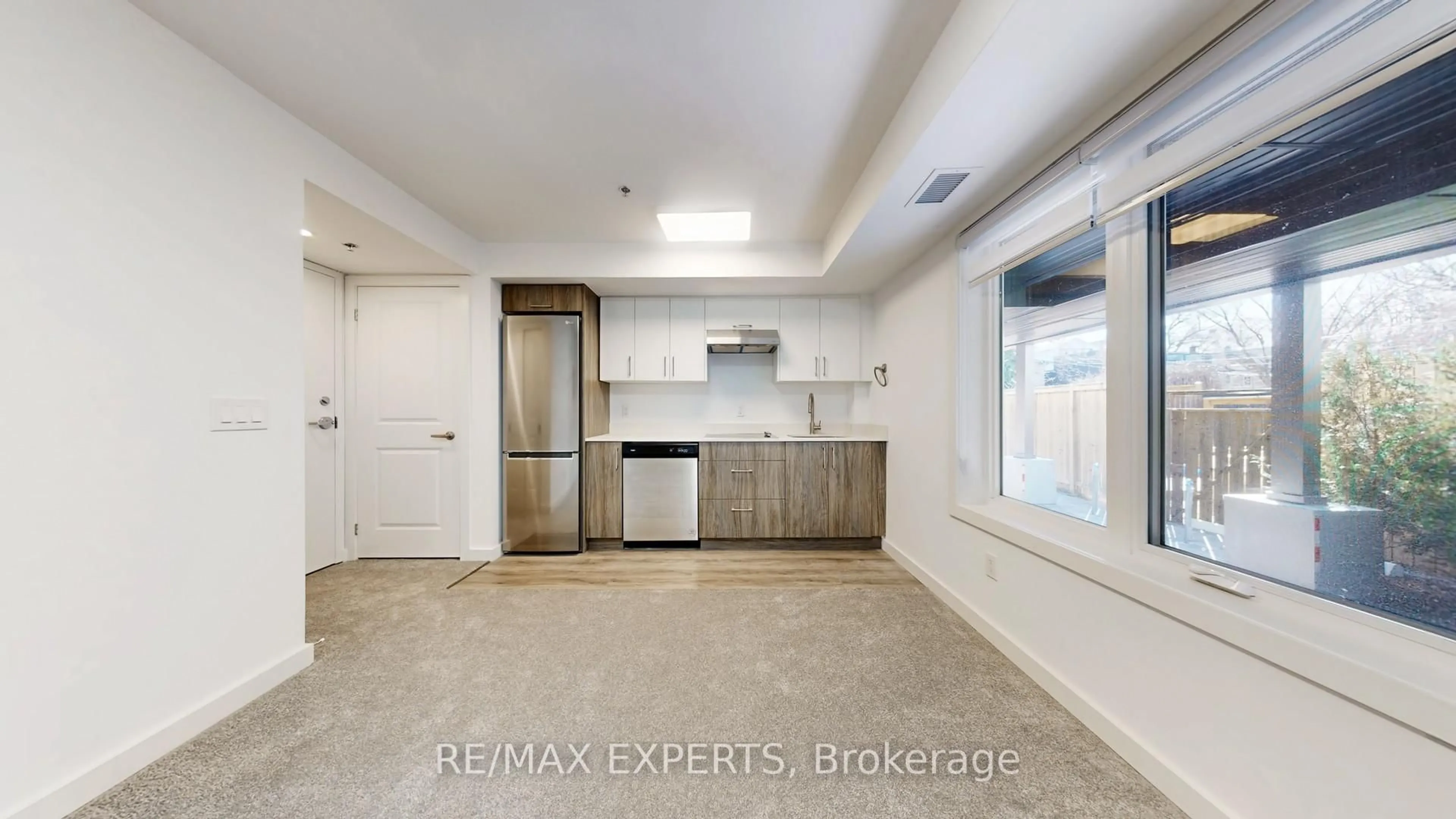 A pic of a room for 45 Connaught Ave #102, Toronto Ontario M4L 2V8