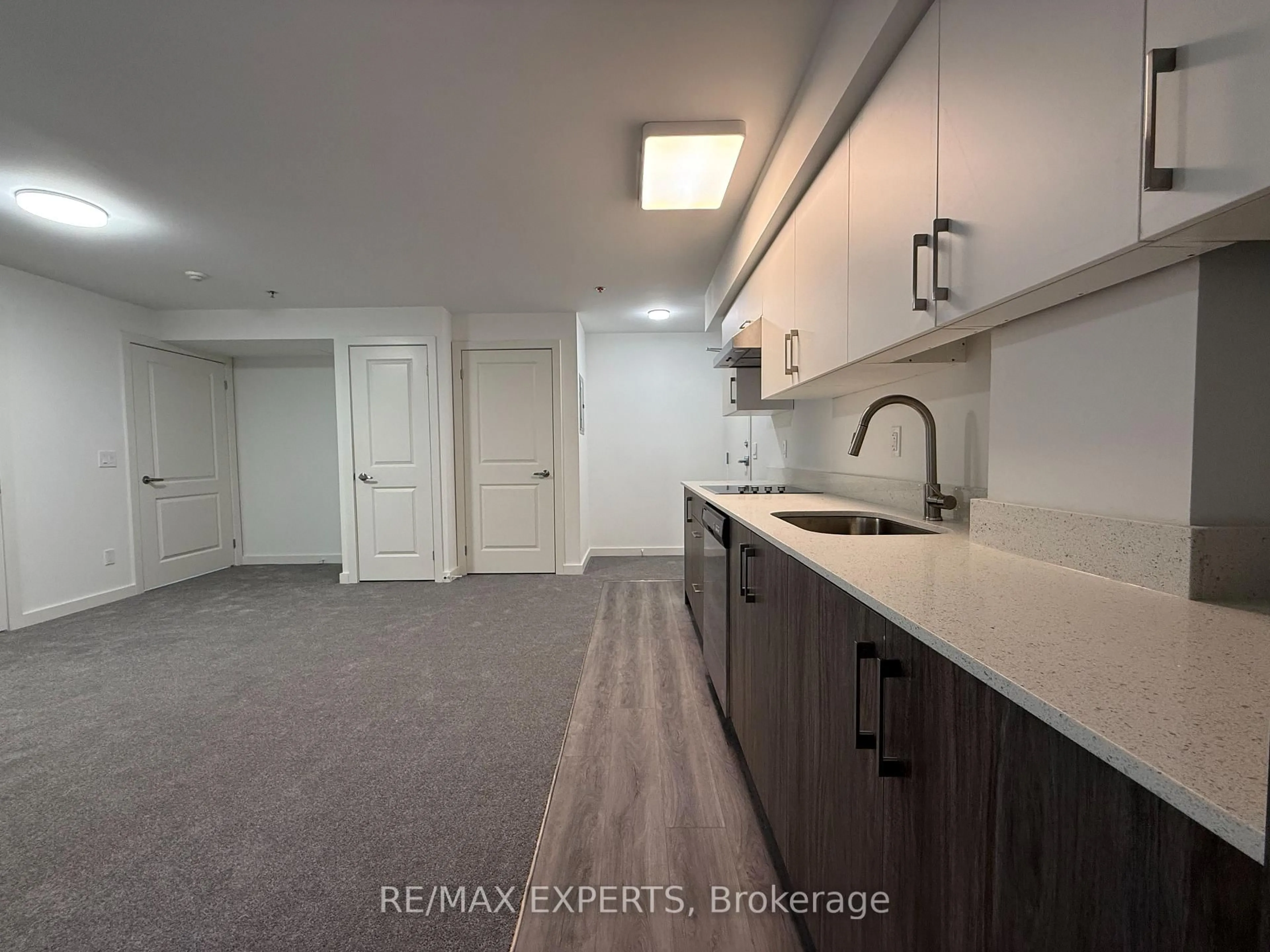 Unknown for 45 Connaught Ave #104, Toronto Ontario M4L 2V8