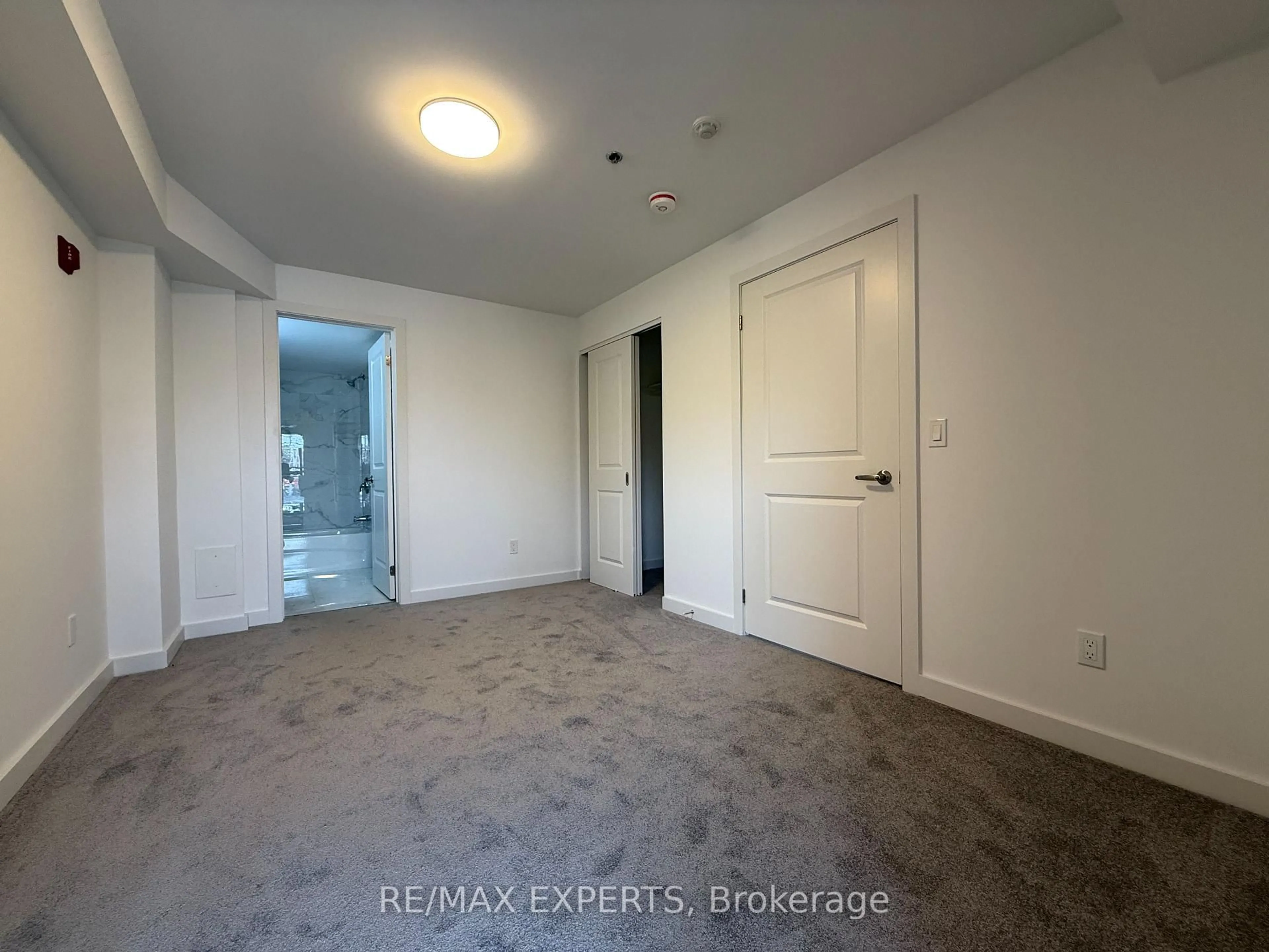 A pic of a room for 45 Connaught Ave #204, Toronto Ontario M4L 2V8