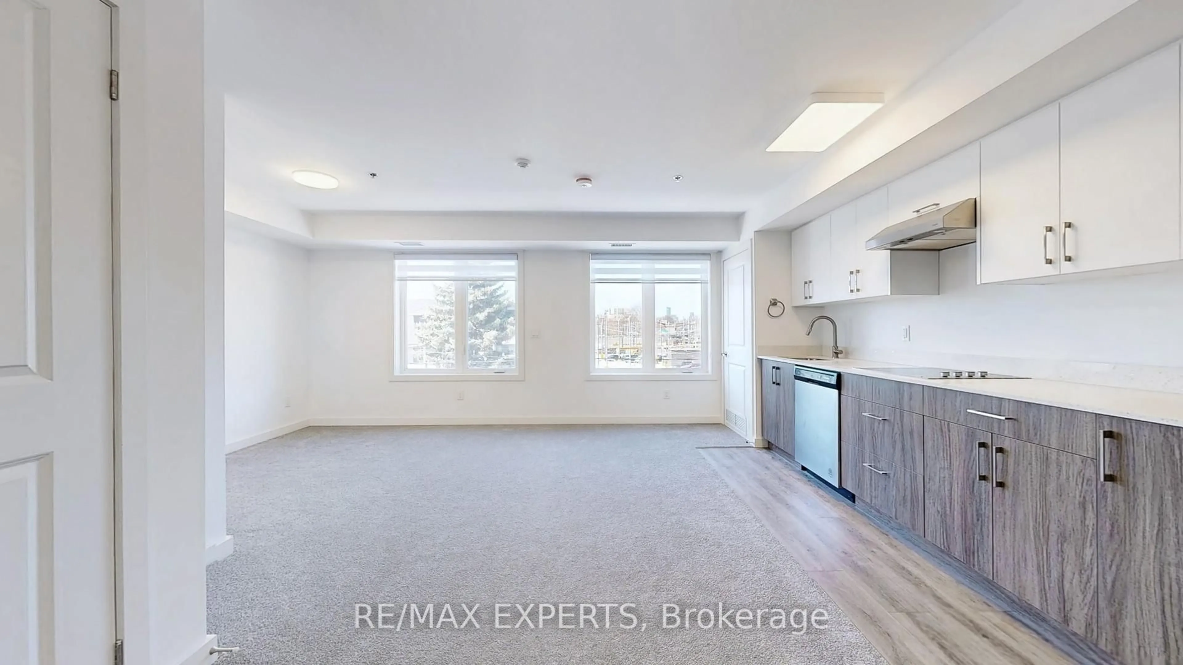 Open concept kitchen, unknown for 45 Connaught Ave #405, Toronto Ontario M4L 2V8