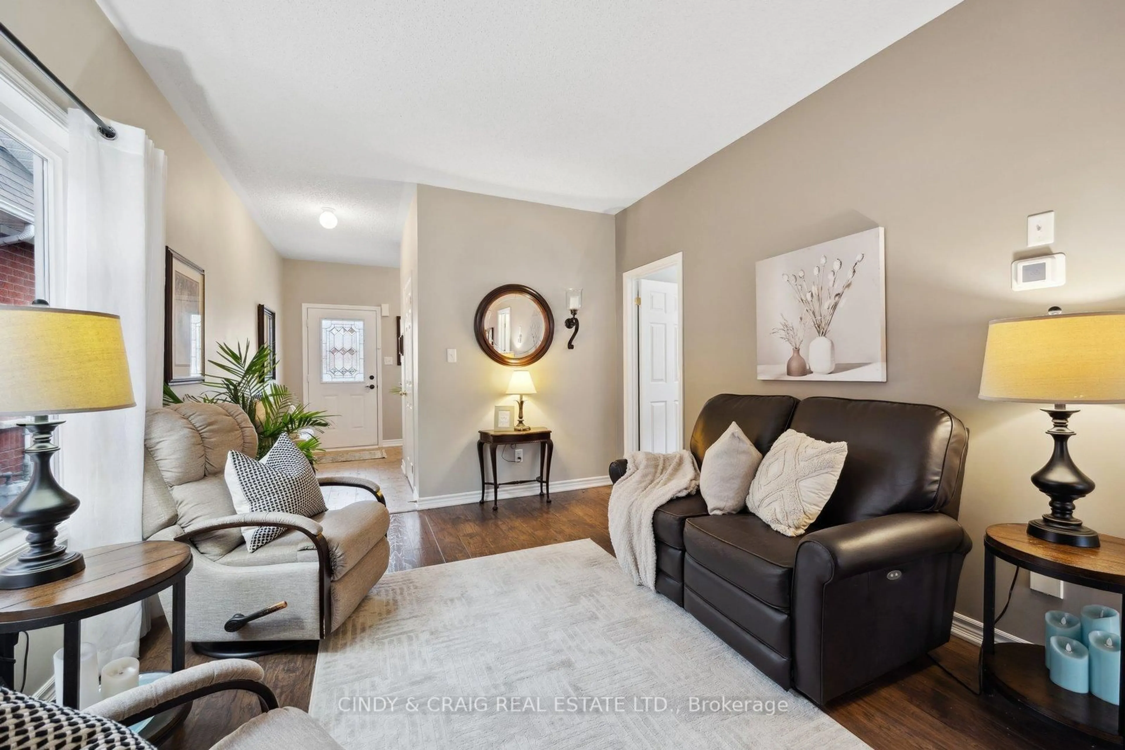 Living room with furniture, unknown for 1222 Macinally Crt, Oshawa Ontario L1K 0B8