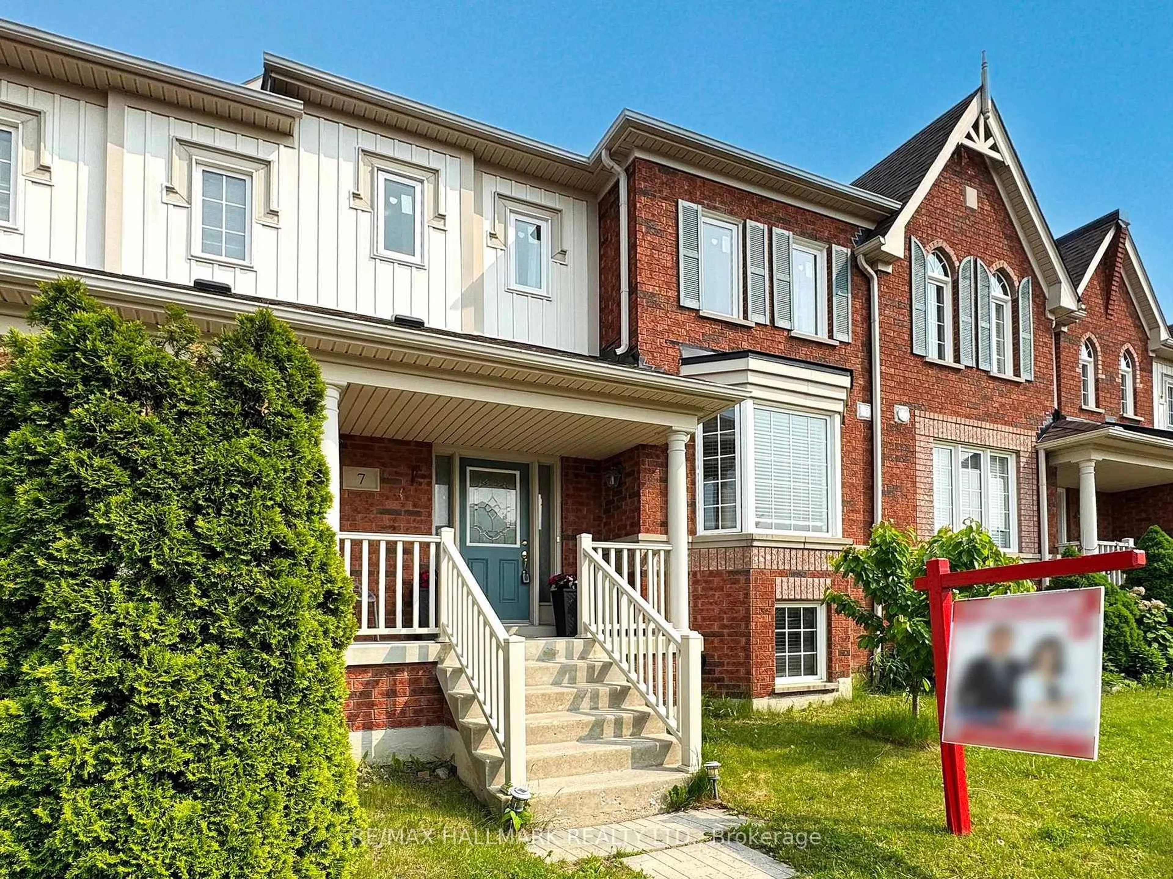 Home with brick exterior material, street for 7 Dollery Gate, Ajax Ontario L1T 0G6