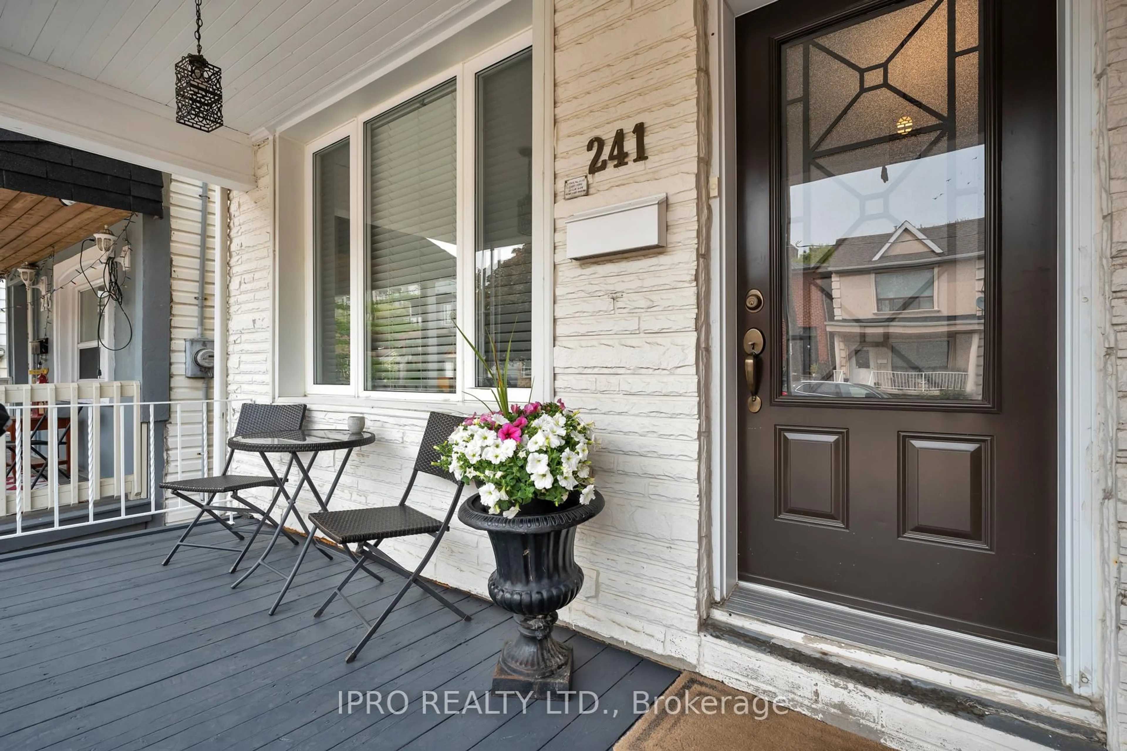 Indoor entryway for 241 Gowan Ave, Toronto Ontario M4J 2K7
