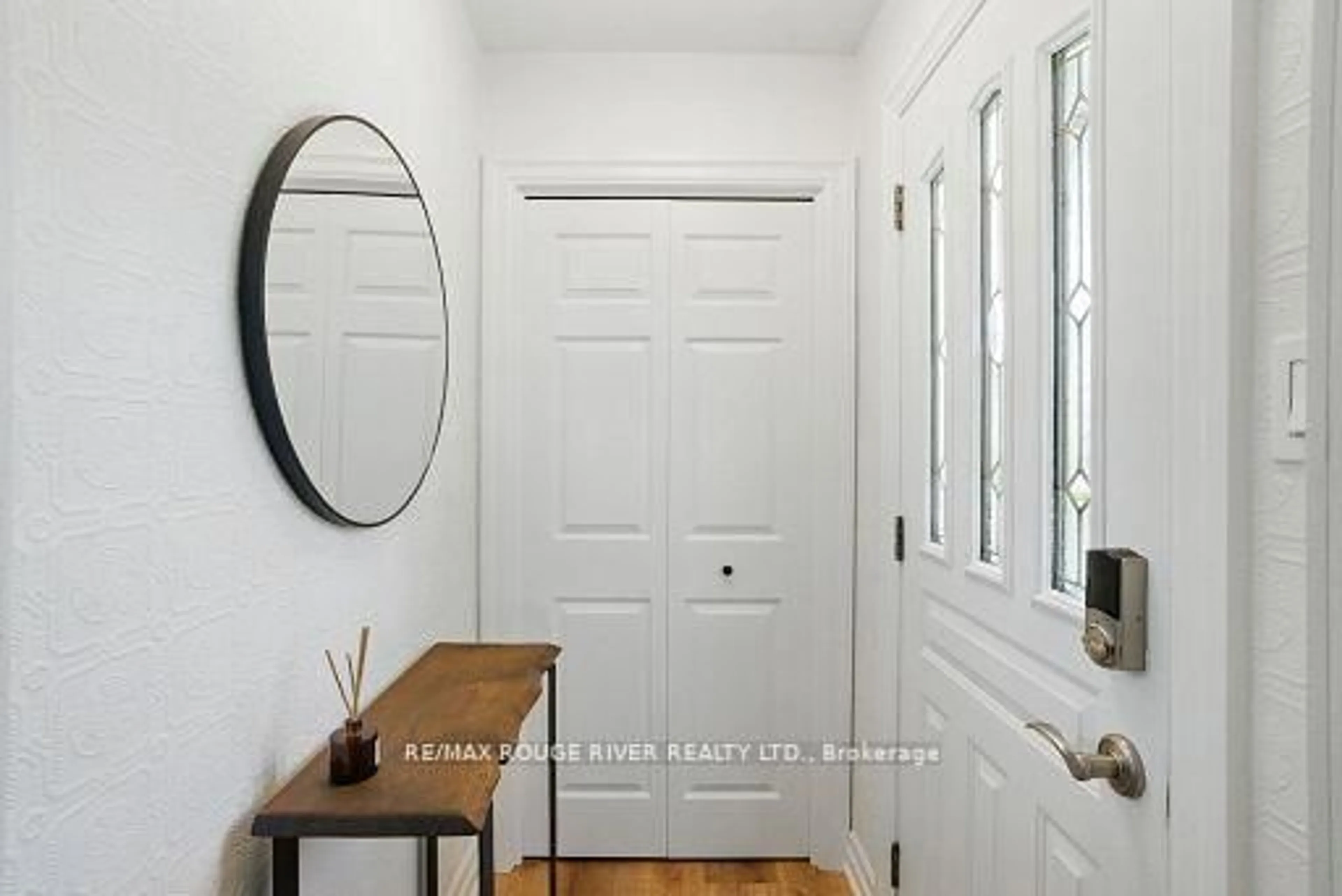 Indoor entryway for 121 Exeter Rd, Ajax Ontario L1S 2K4