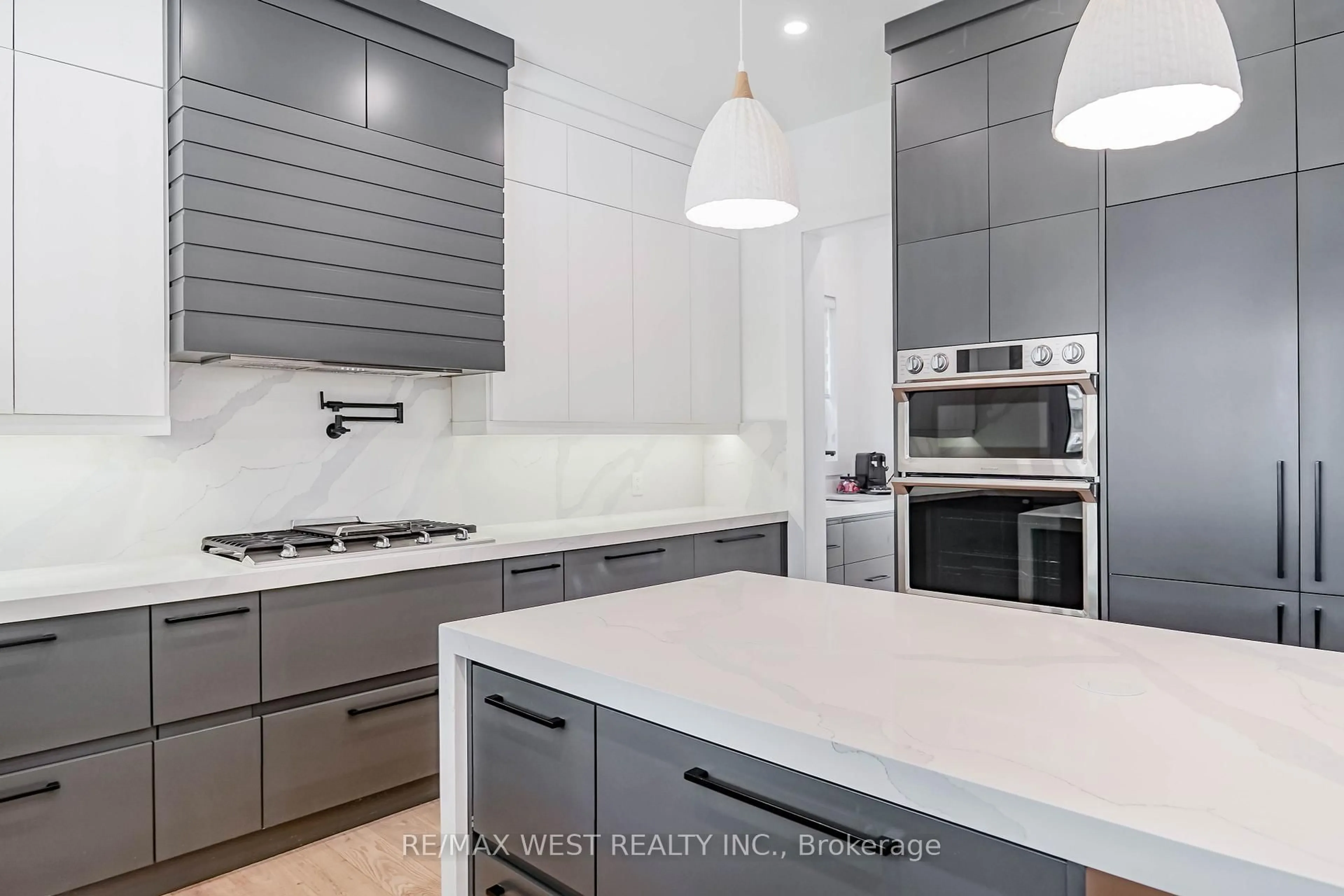 Contemporary kitchen, ceramic/tile floor for 407 Cochrane St, Whitby Ontario L1N 5J6