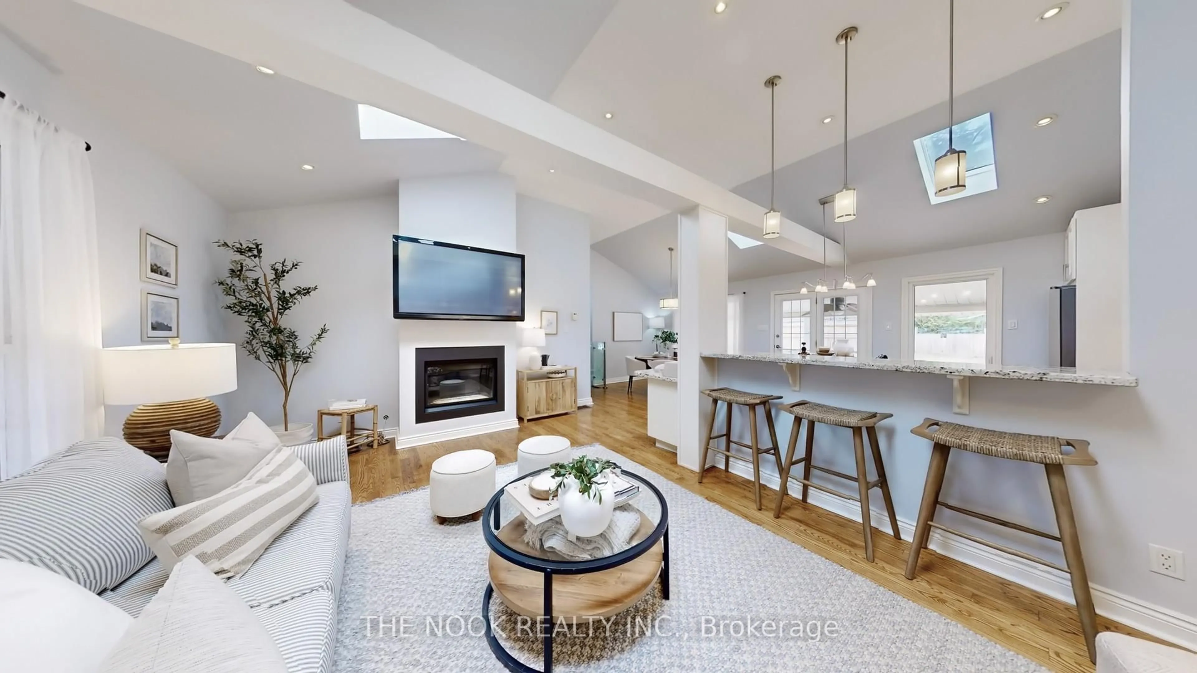 Open concept kitchen, unknown for 15217 Old Simcoe Rd, Scugog Ontario L9L 1L1