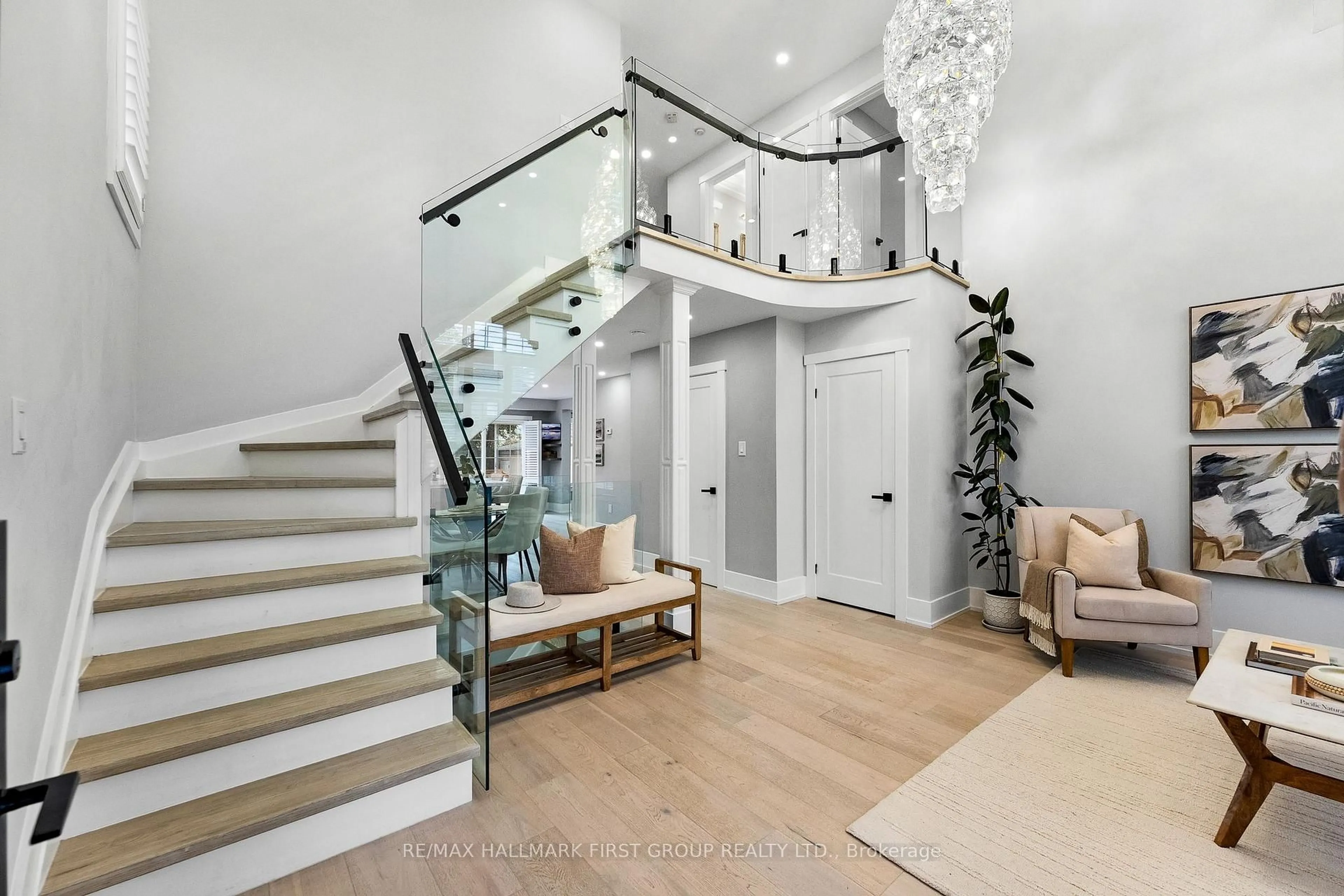 Unknown for 24 Grainger Cres, Ajax Ontario L1T 4Y7