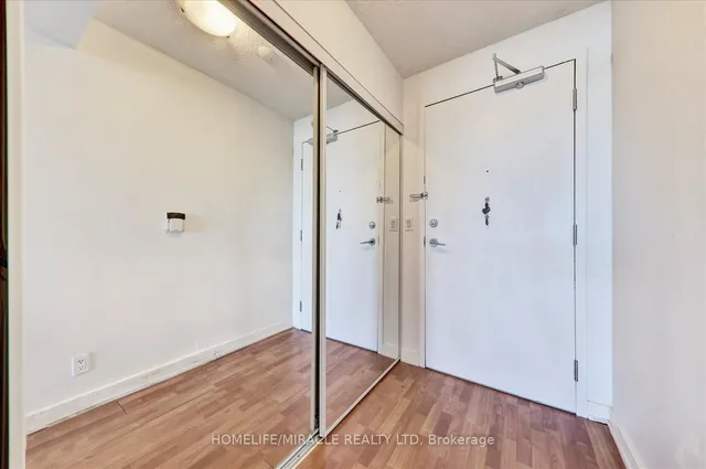 Additional property image - 38 Lee Centre Dr Unit 712