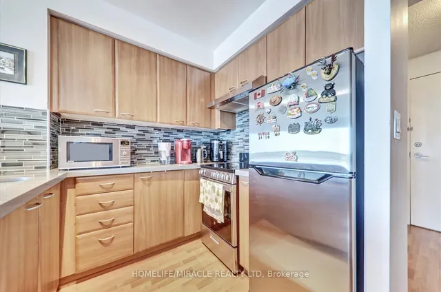 Additional property image - 38 Lee Centre Dr Unit 712