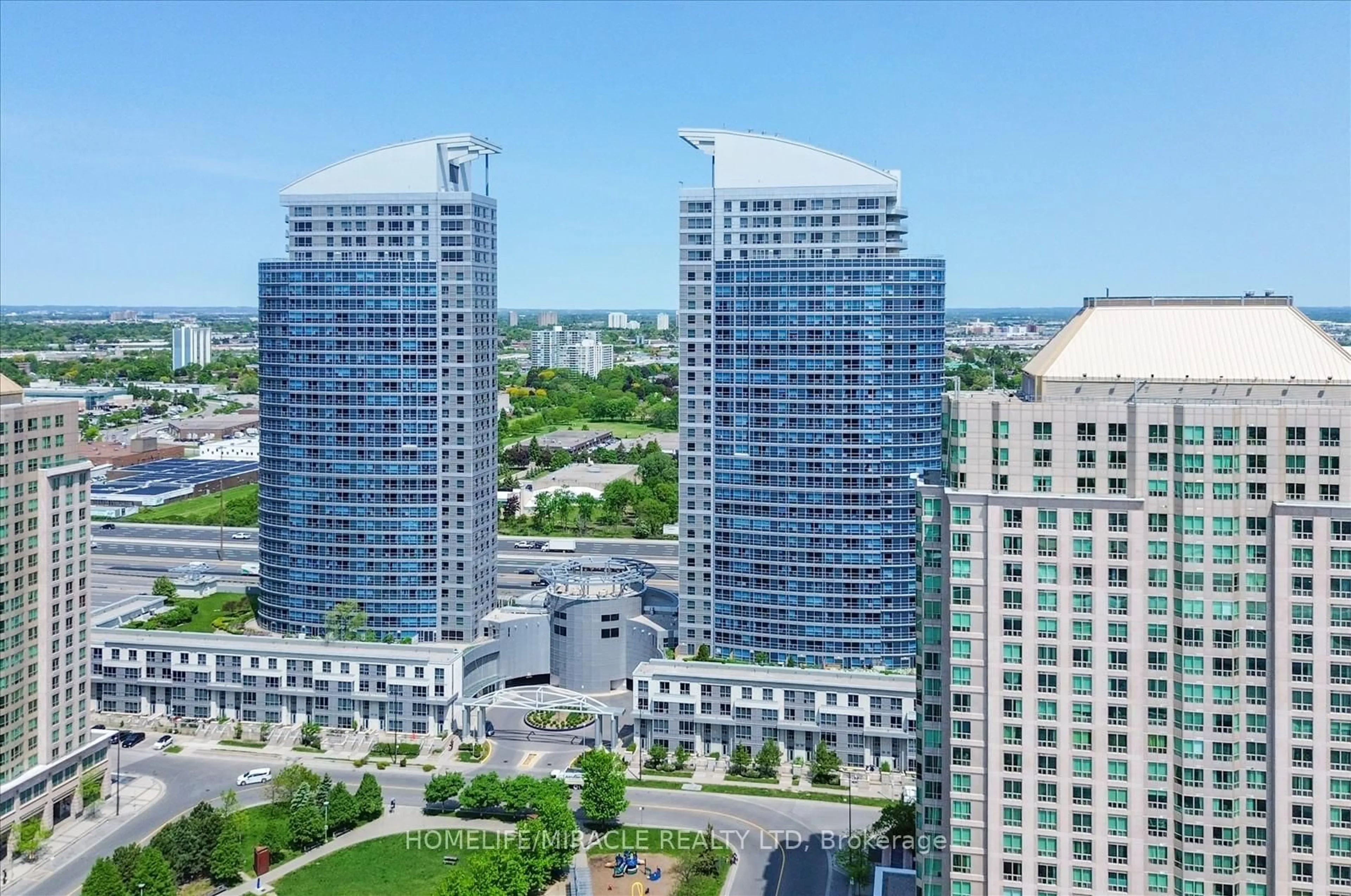 Unknown for 38 Lee Centre Dr #712, Toronto Ontario M1H 3J7