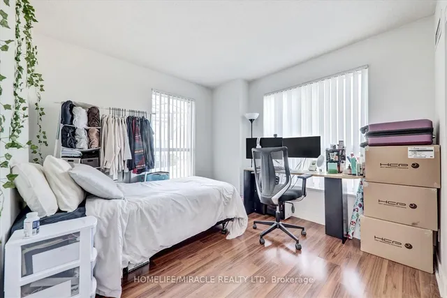 Additional property image - 38 Lee Centre Dr Unit 712