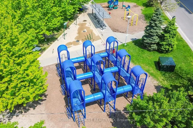 Additional property image - 38 Lee Centre Dr Unit 712