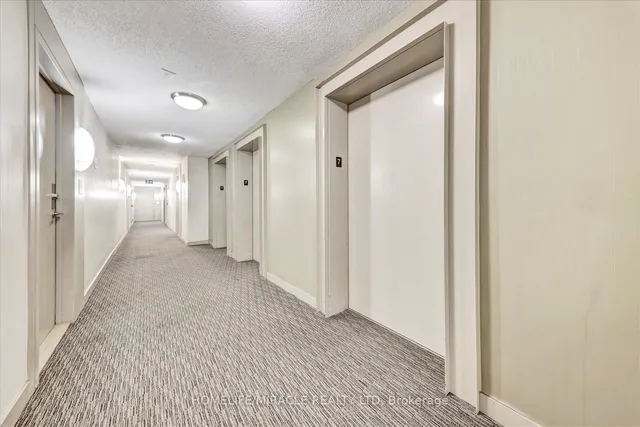 Additional property image - 38 Lee Centre Dr Unit 712