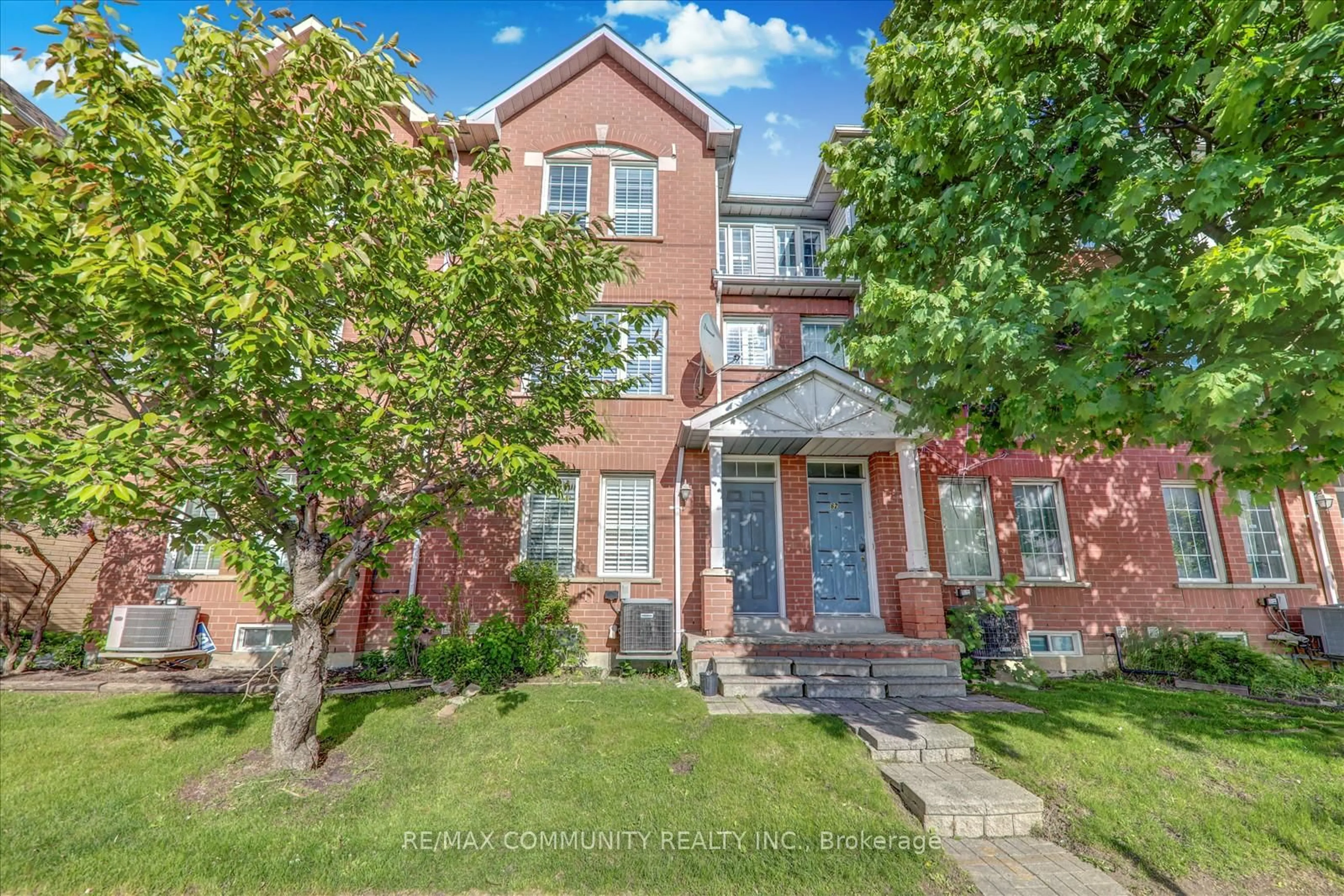 Home with brick exterior material, street for 2758 Eglinton Ave #63, Toronto Ontario M1J 3P3