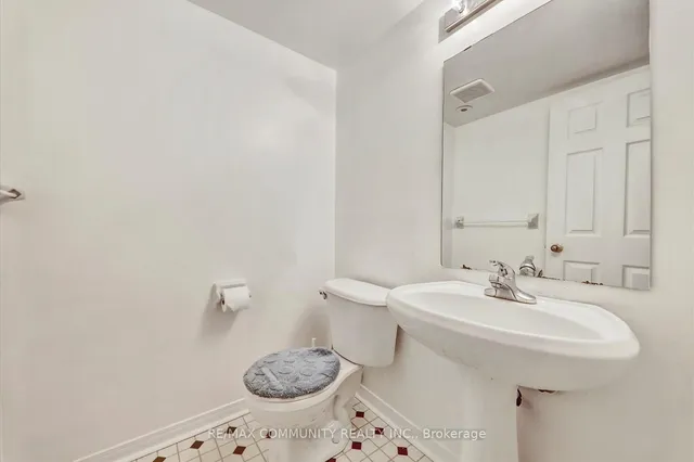Additional property image - 2758 Eglinton Ave Unit 63