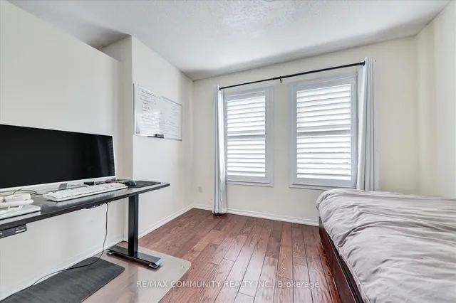 Additional property image - 2758 Eglinton Ave Unit 63