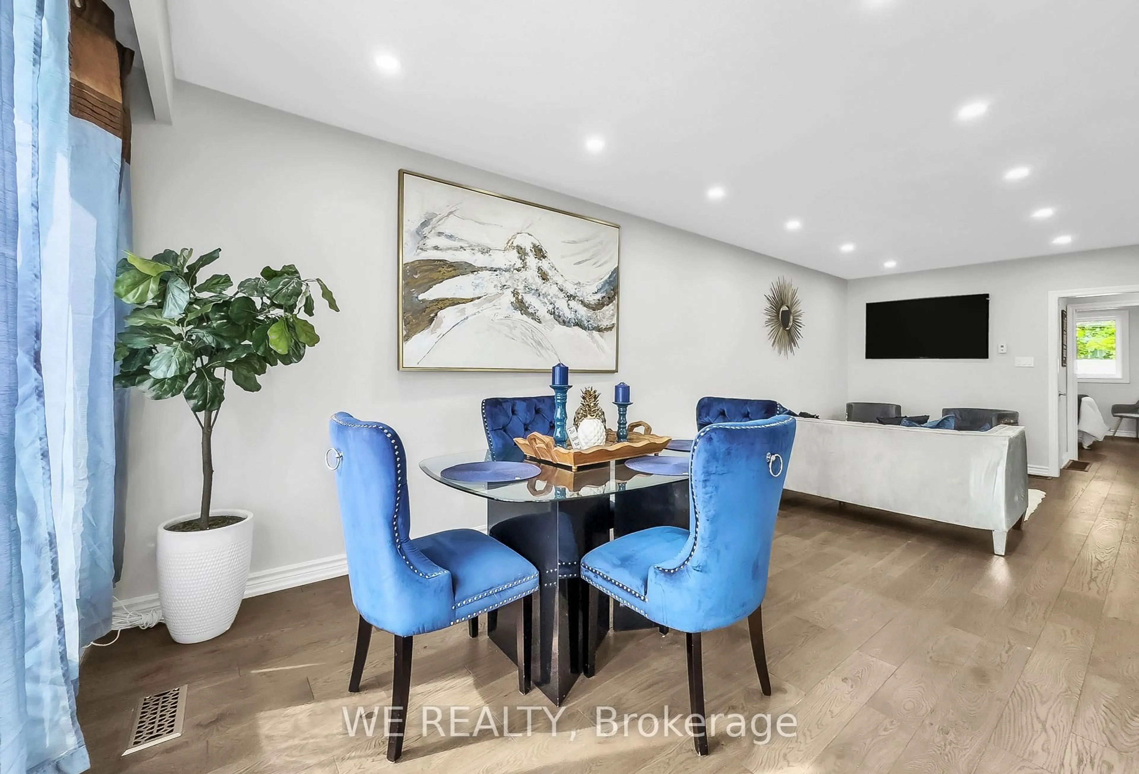 Dining room, unknown for 62 Billingsgate Cres, Ajax Ontario L1S 2R9
