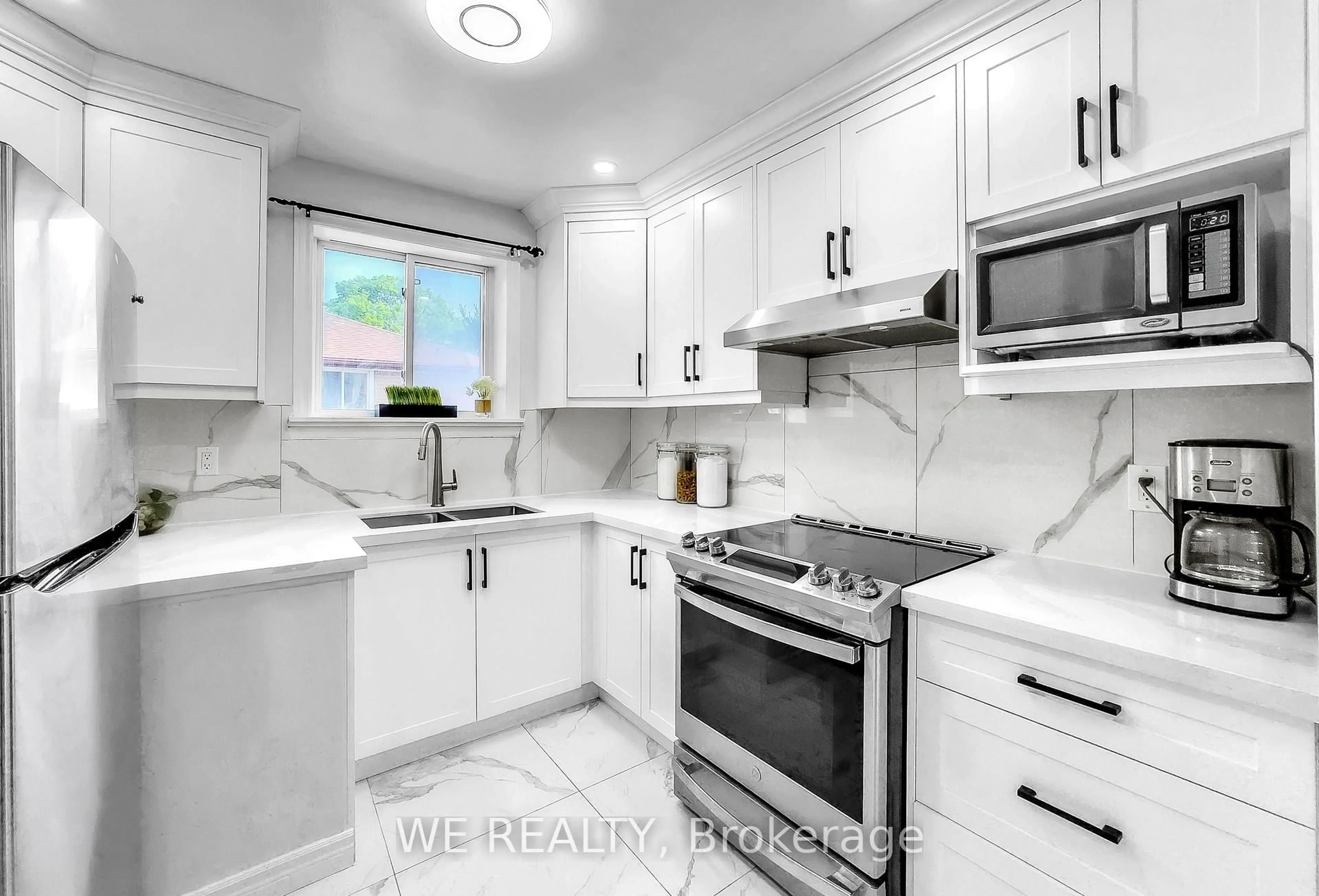 Unknown for 62 Billingsgate Cres, Ajax Ontario L1S 2R9