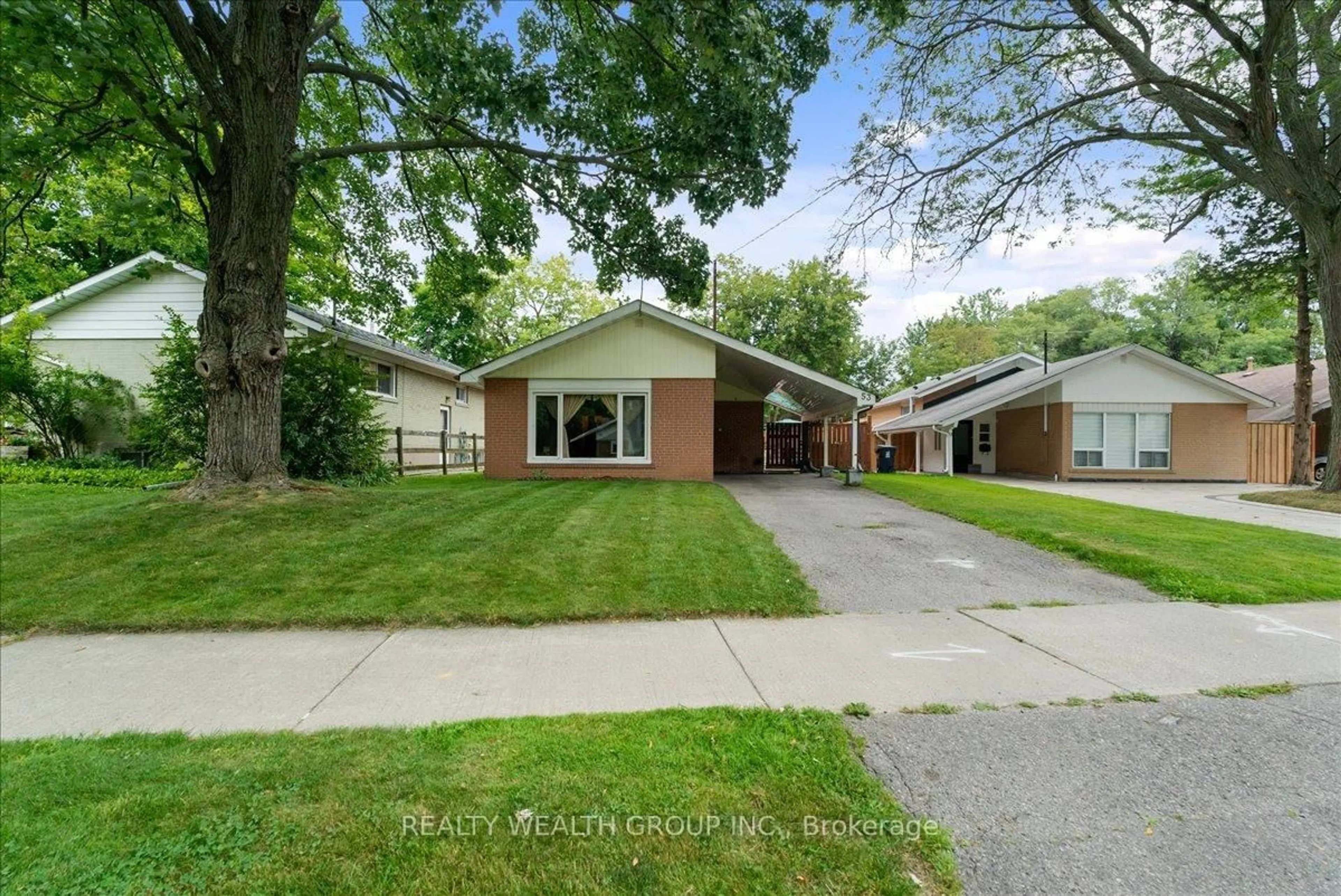 Home with brick exterior material, street for 53 Northfield Rd, Toronto Ontario M1G 2H5