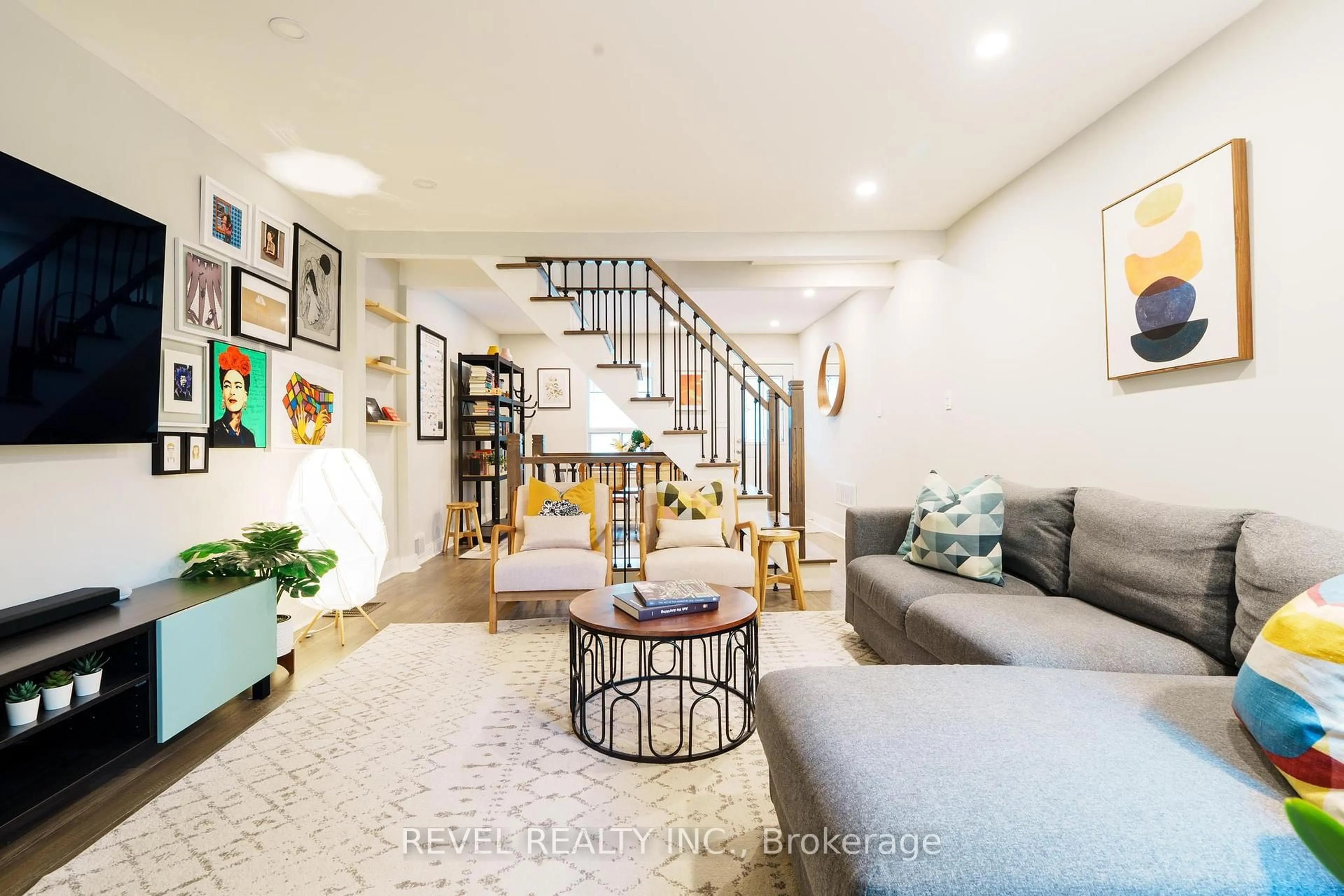 Living room with furniture, unknown for 15 Winston Ave, Toronto Ontario M1N 1W2