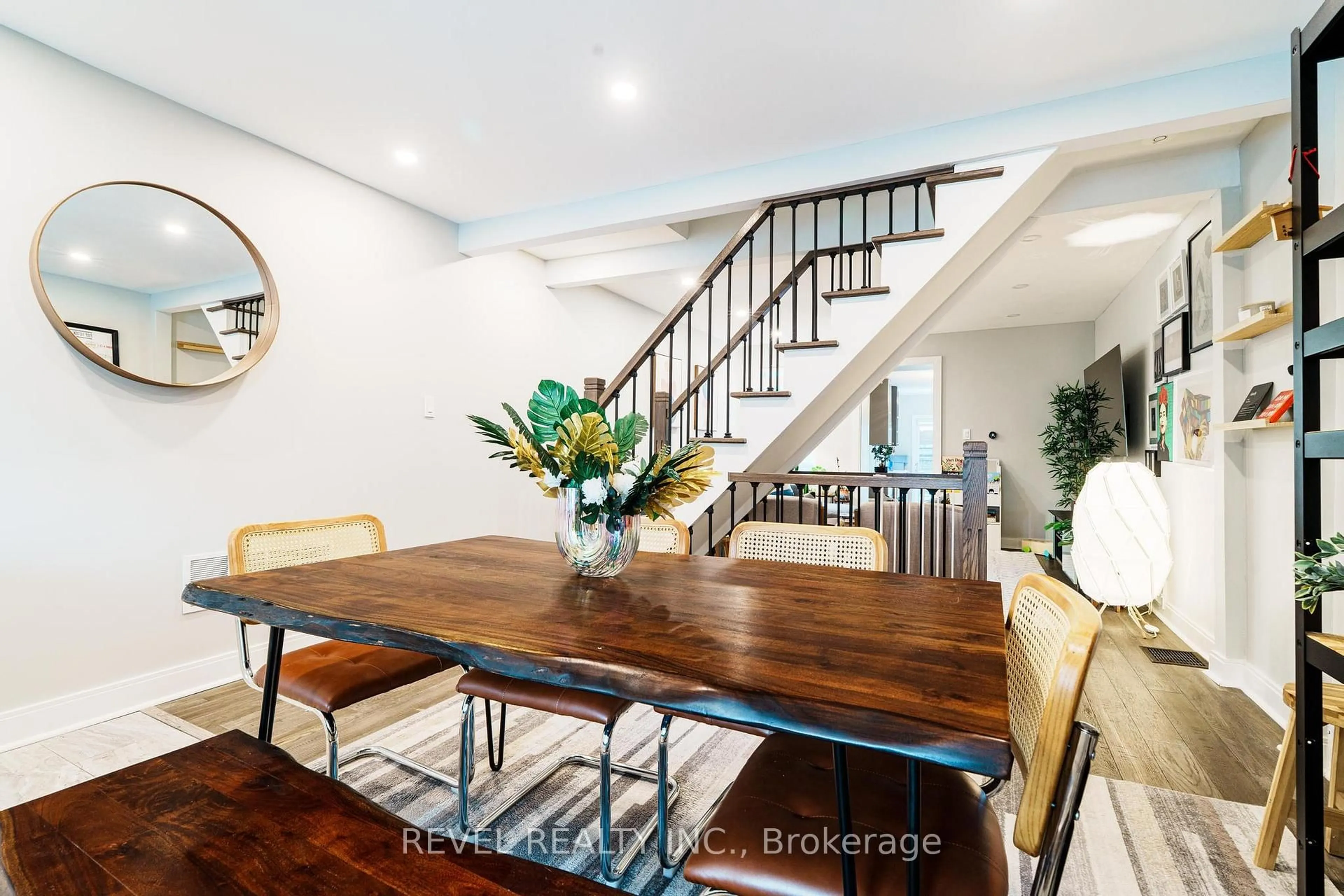 Dining room, unknown for 15 Winston Ave, Toronto Ontario M1N 1W2