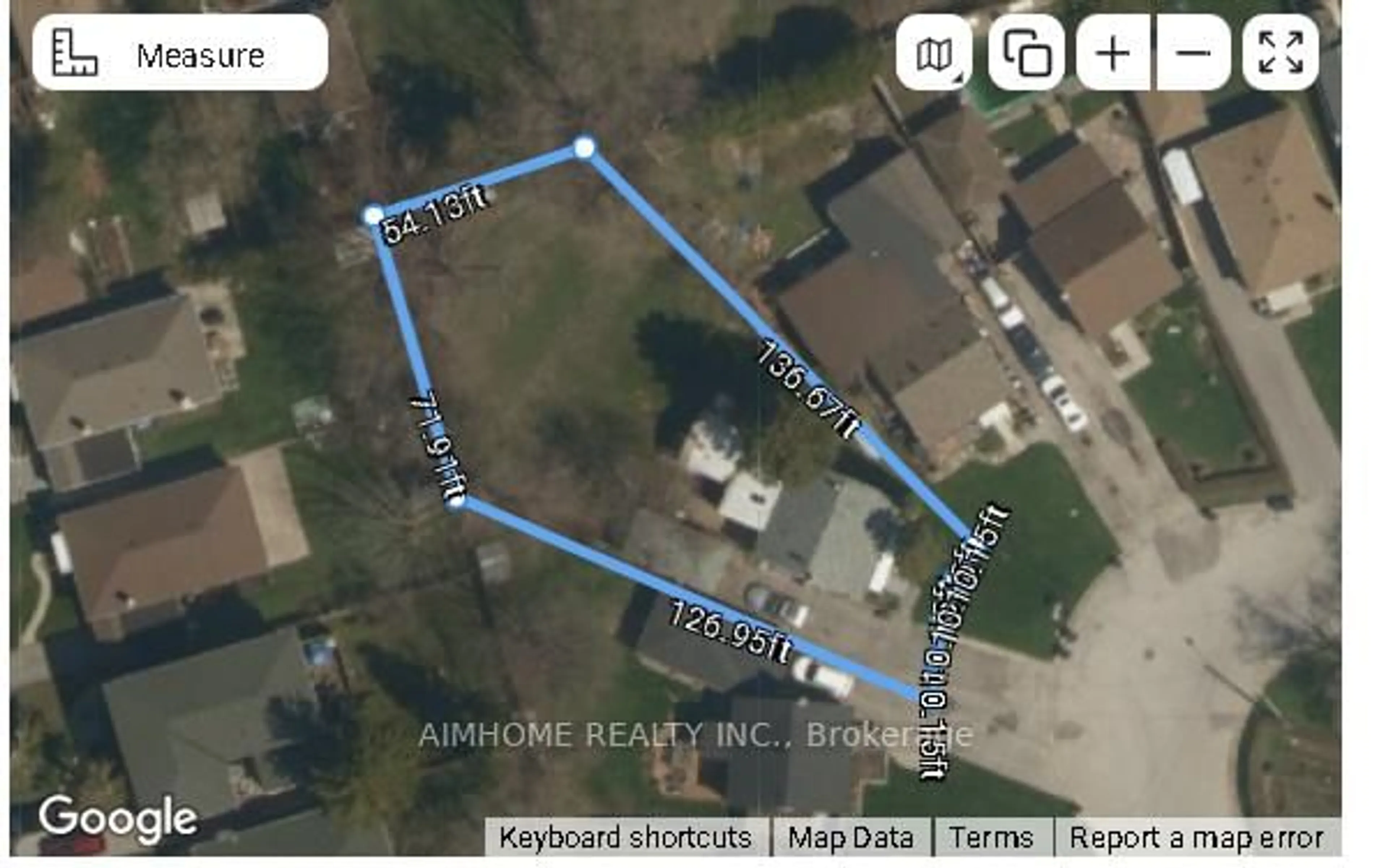 A pic from outside/outdoor area/front of a property/back of a property/a pic from drone, street for 18 Ilfracombe Cres Cres, Toronto Ontario M1R 3R8