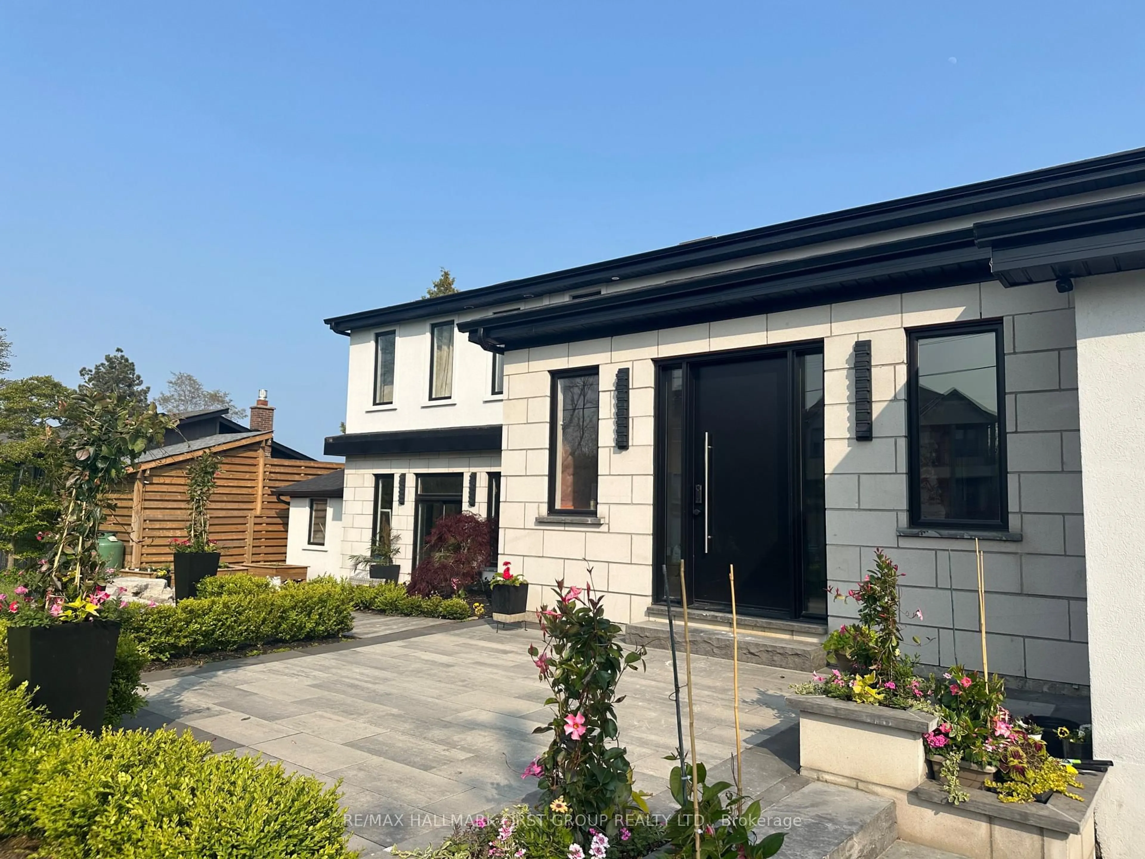 Home with brick exterior material, building for 52 Ontoro Blvd, Ajax Ontario L1Z 1X6