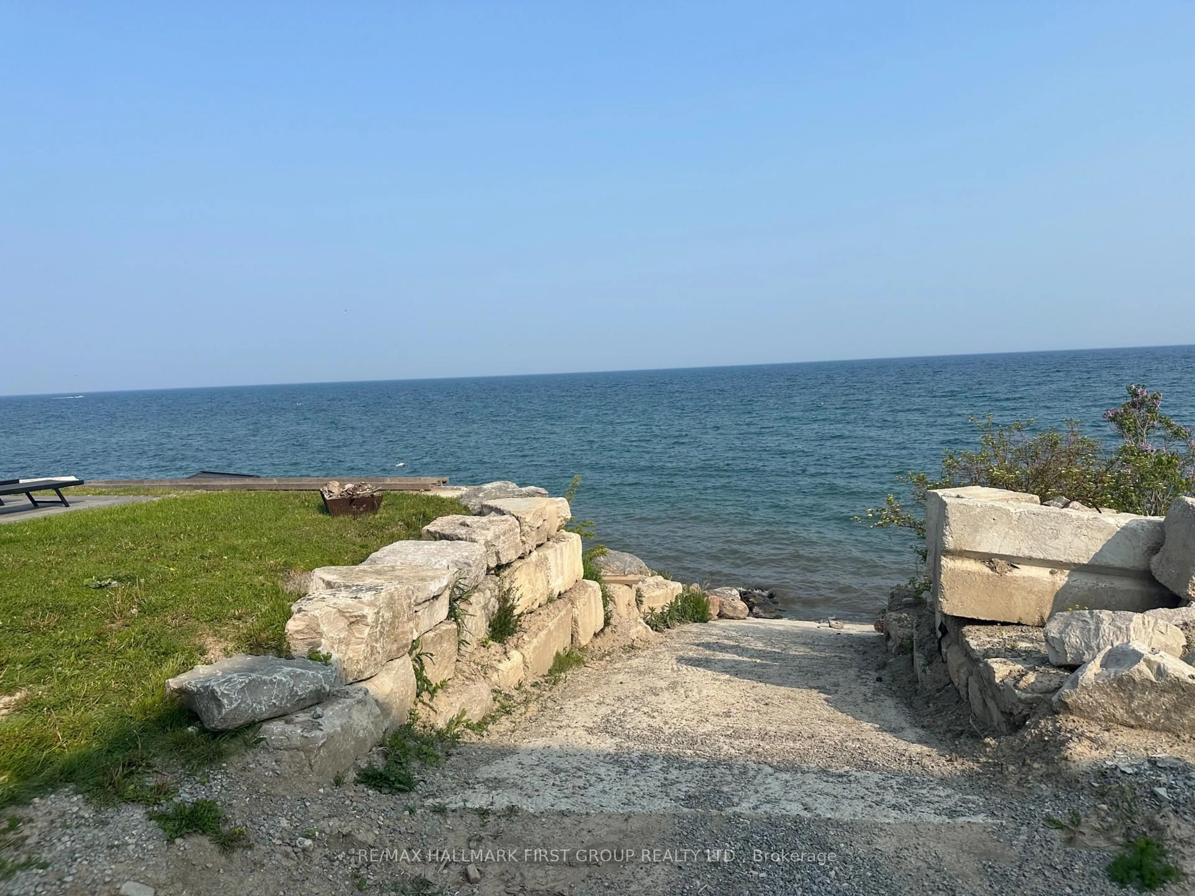 Unknown for 52 Ontoro Blvd, Ajax Ontario L1Z 1X6